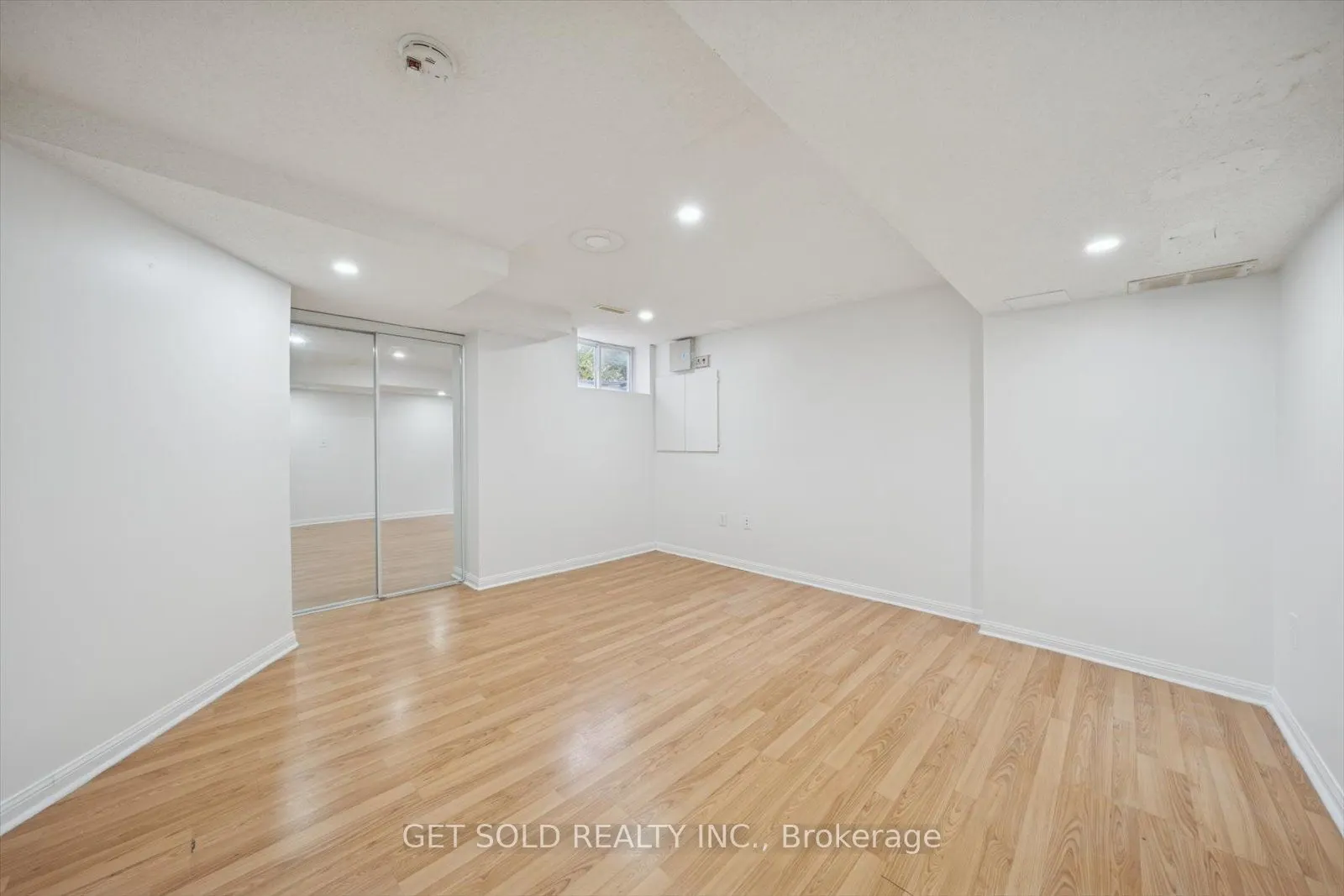 36 Field Thistle Drive