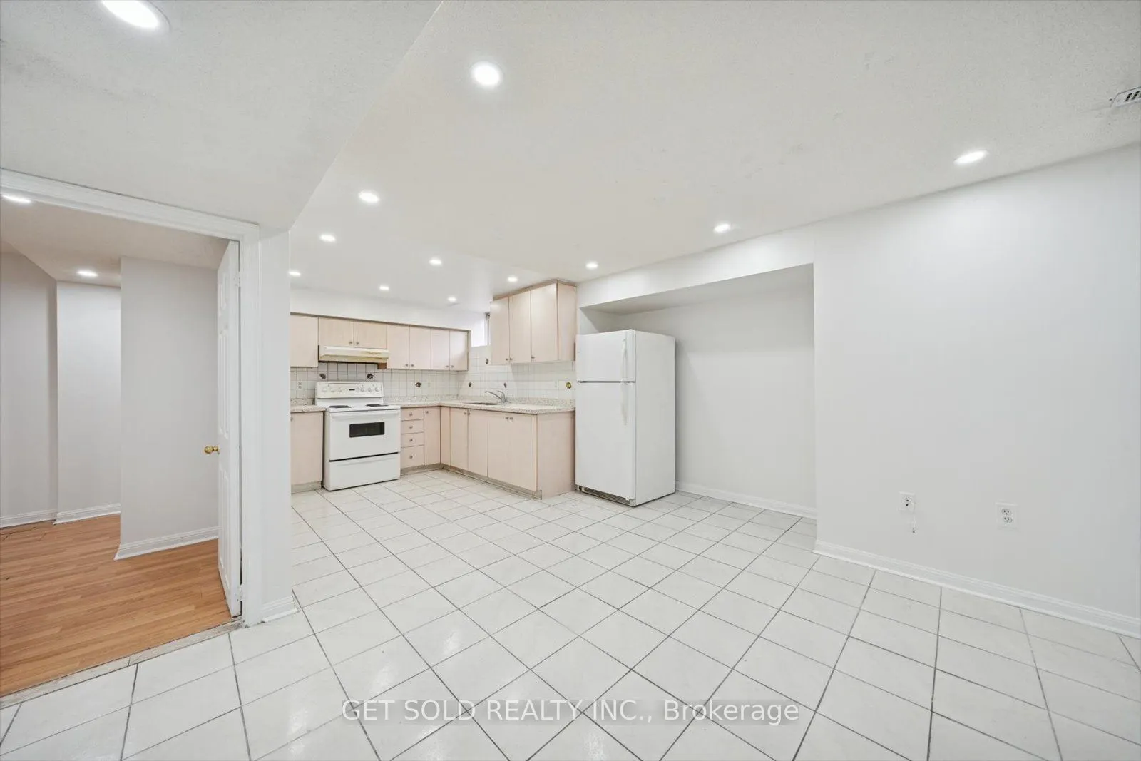 36 Field Thistle Drive