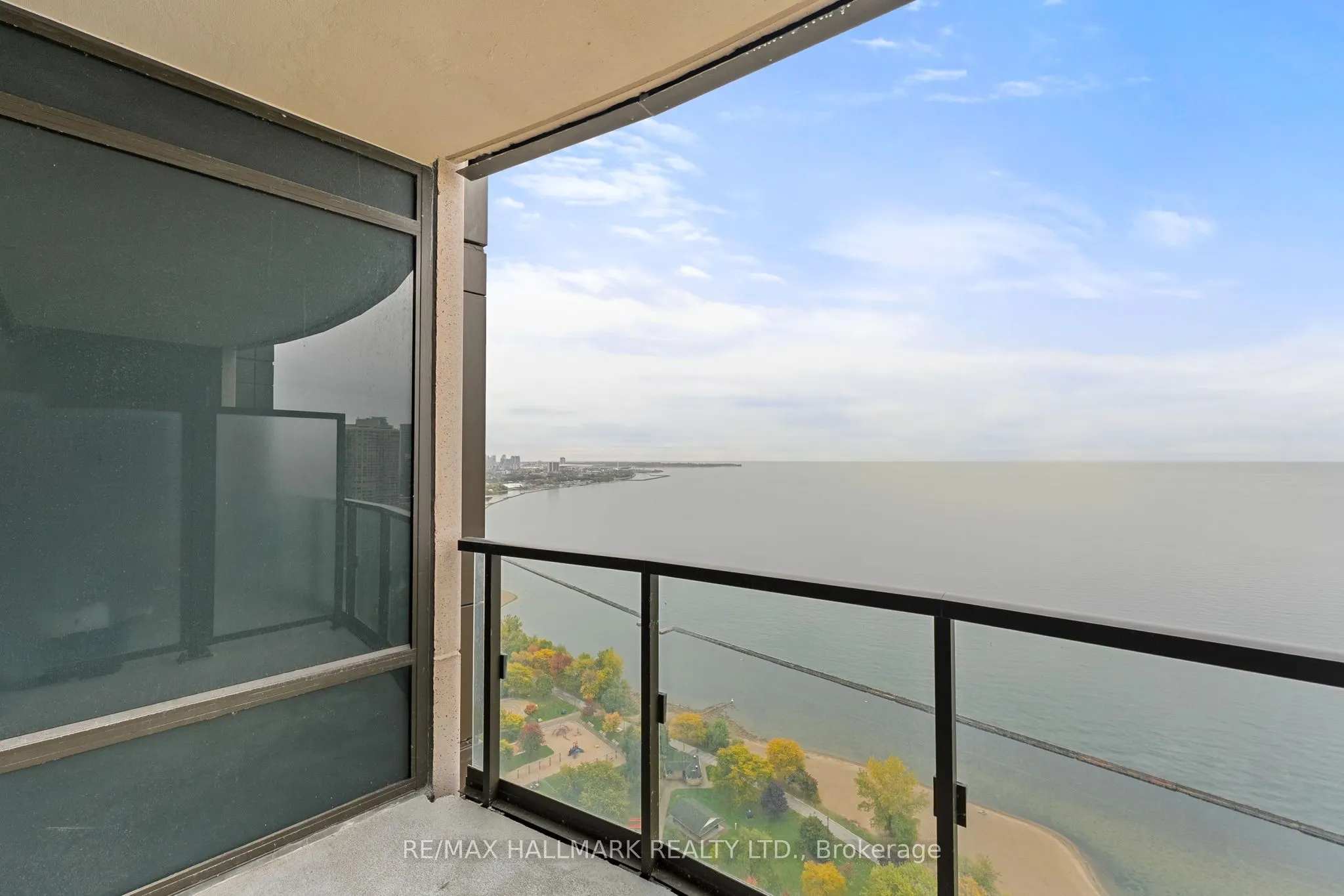 1928 Lakeshore Boulevard W, #3807