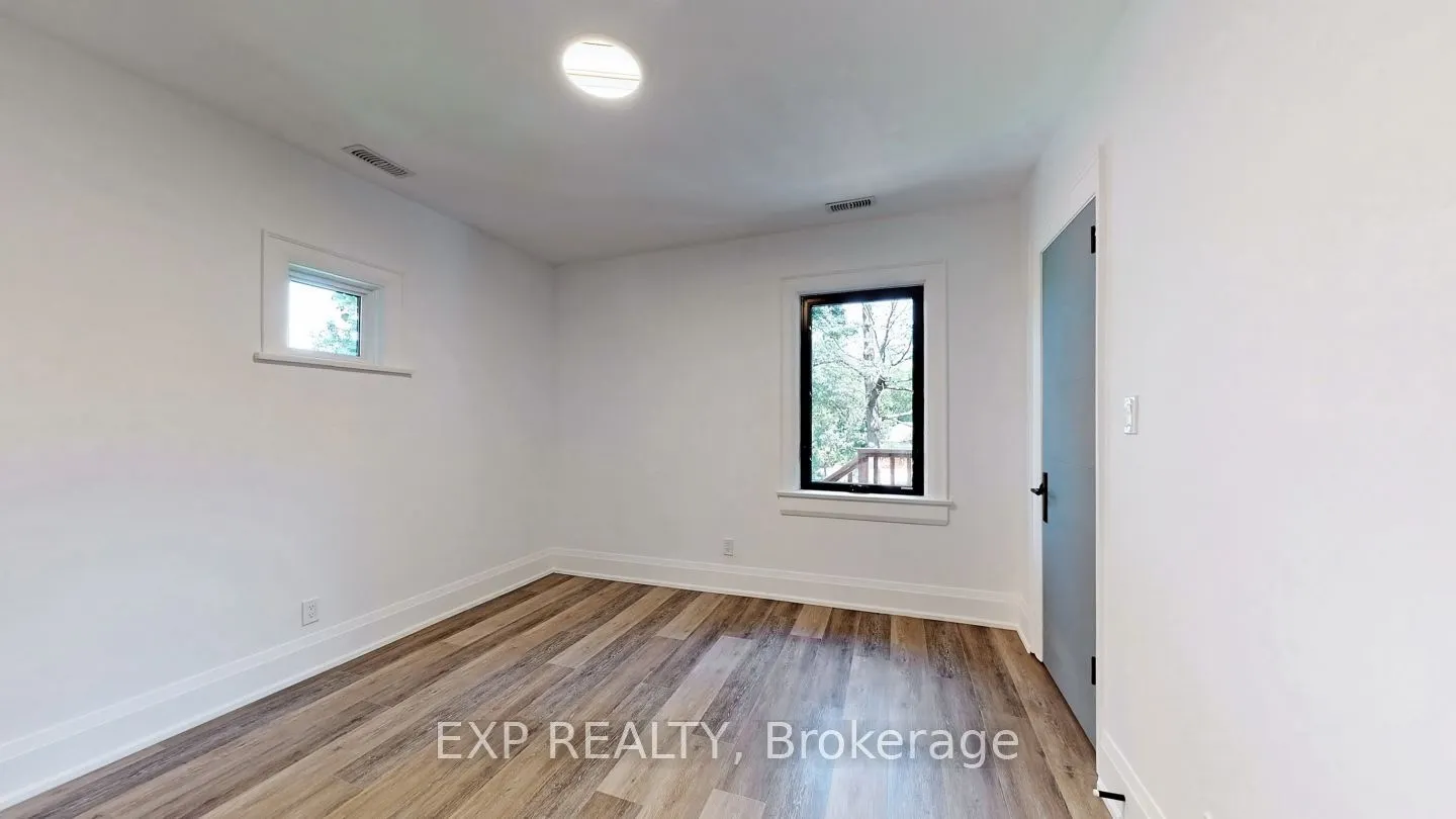 218 Howard Park Avenue, #2