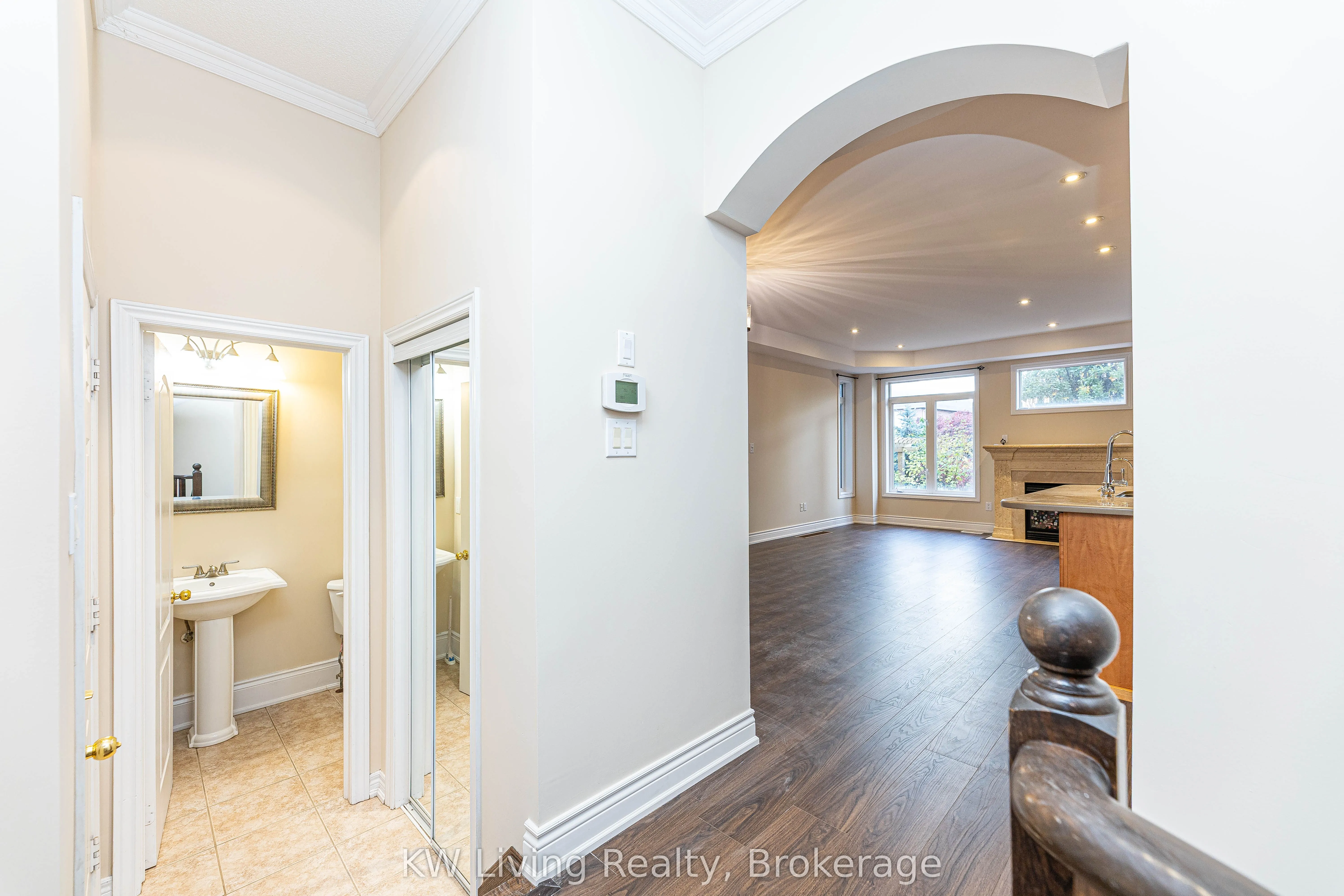 1182 Woodington Lane