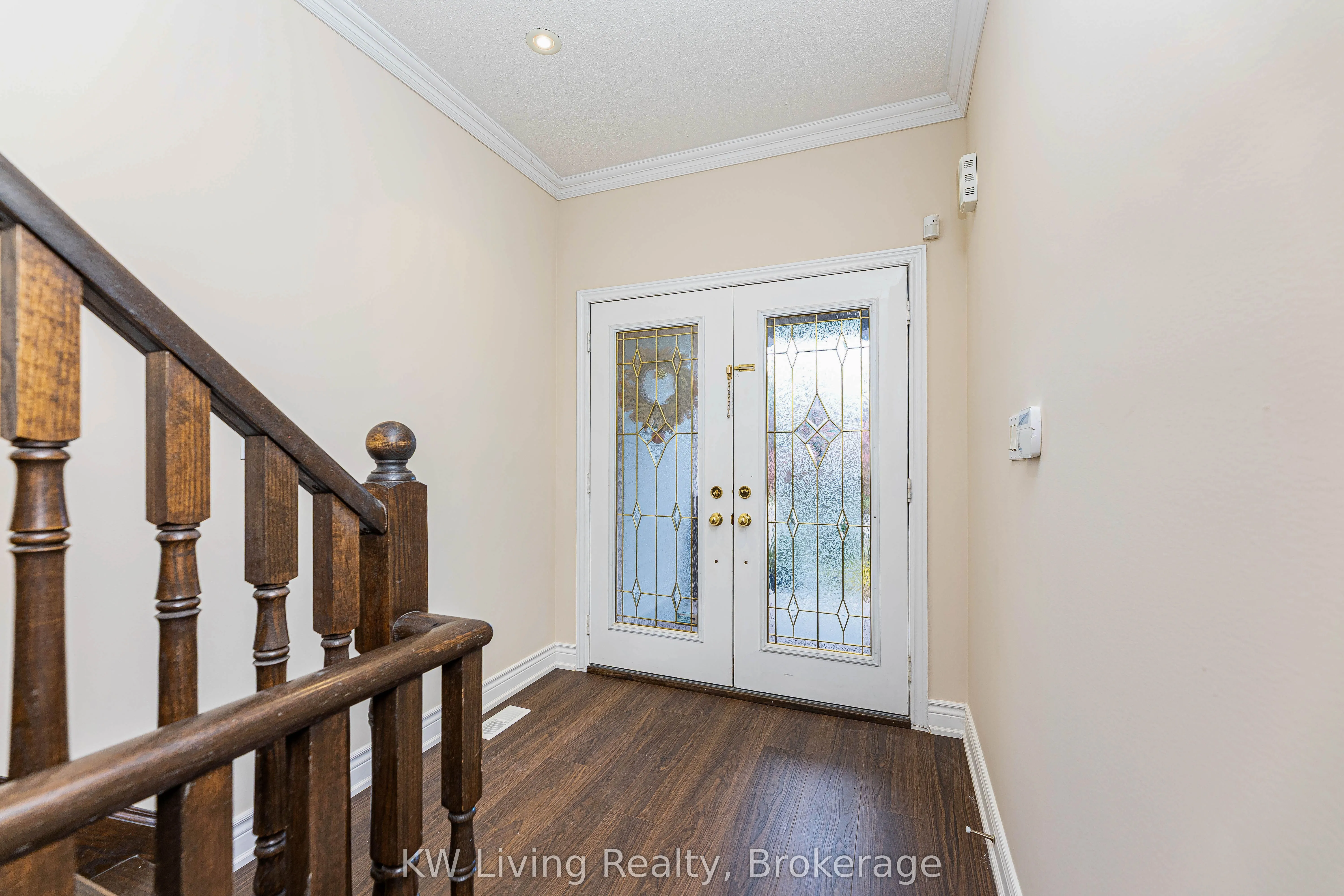 1182 Woodington Lane