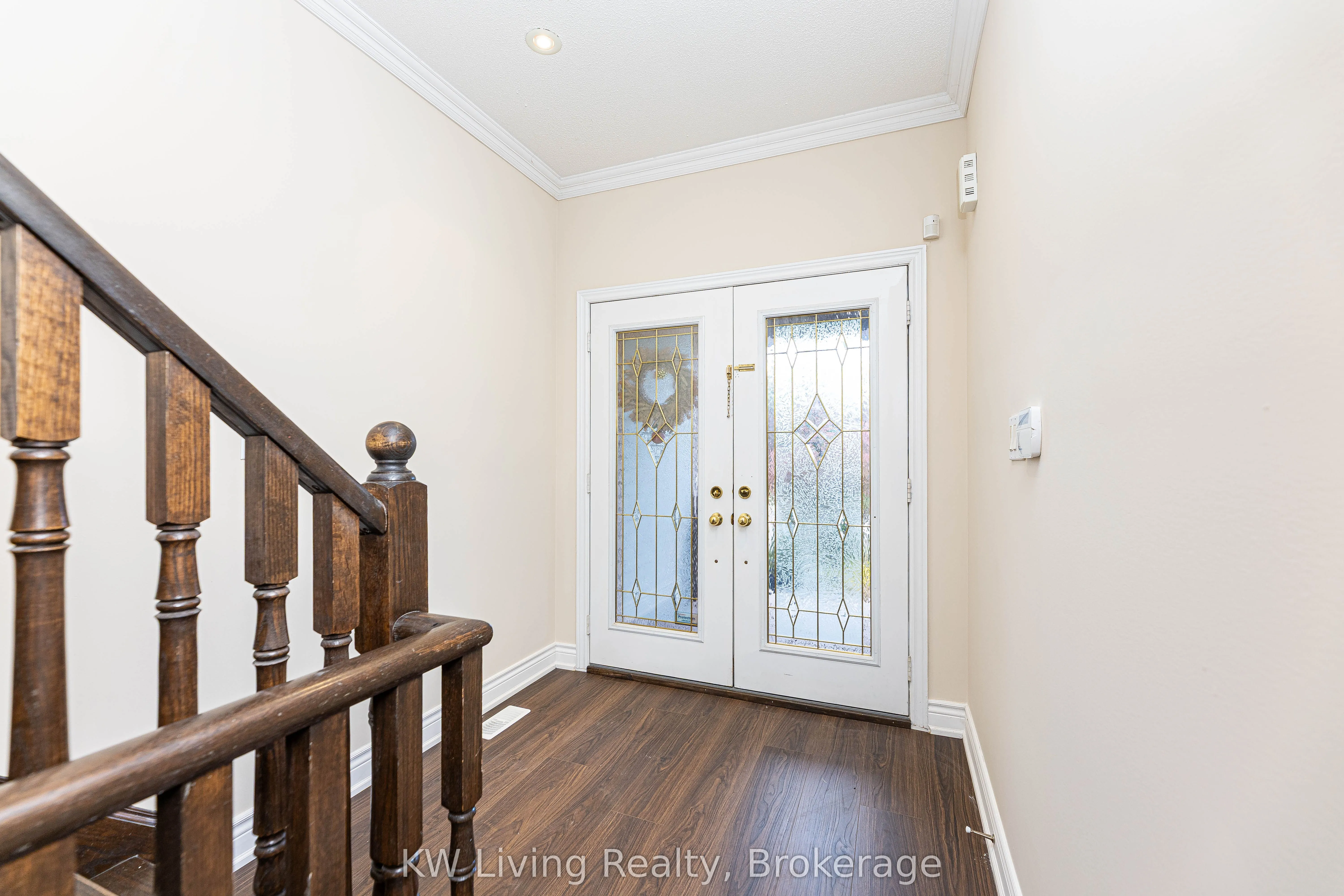 1182 Woodington Lane