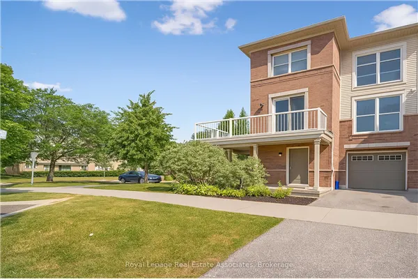 165 Hampshire Way, #71