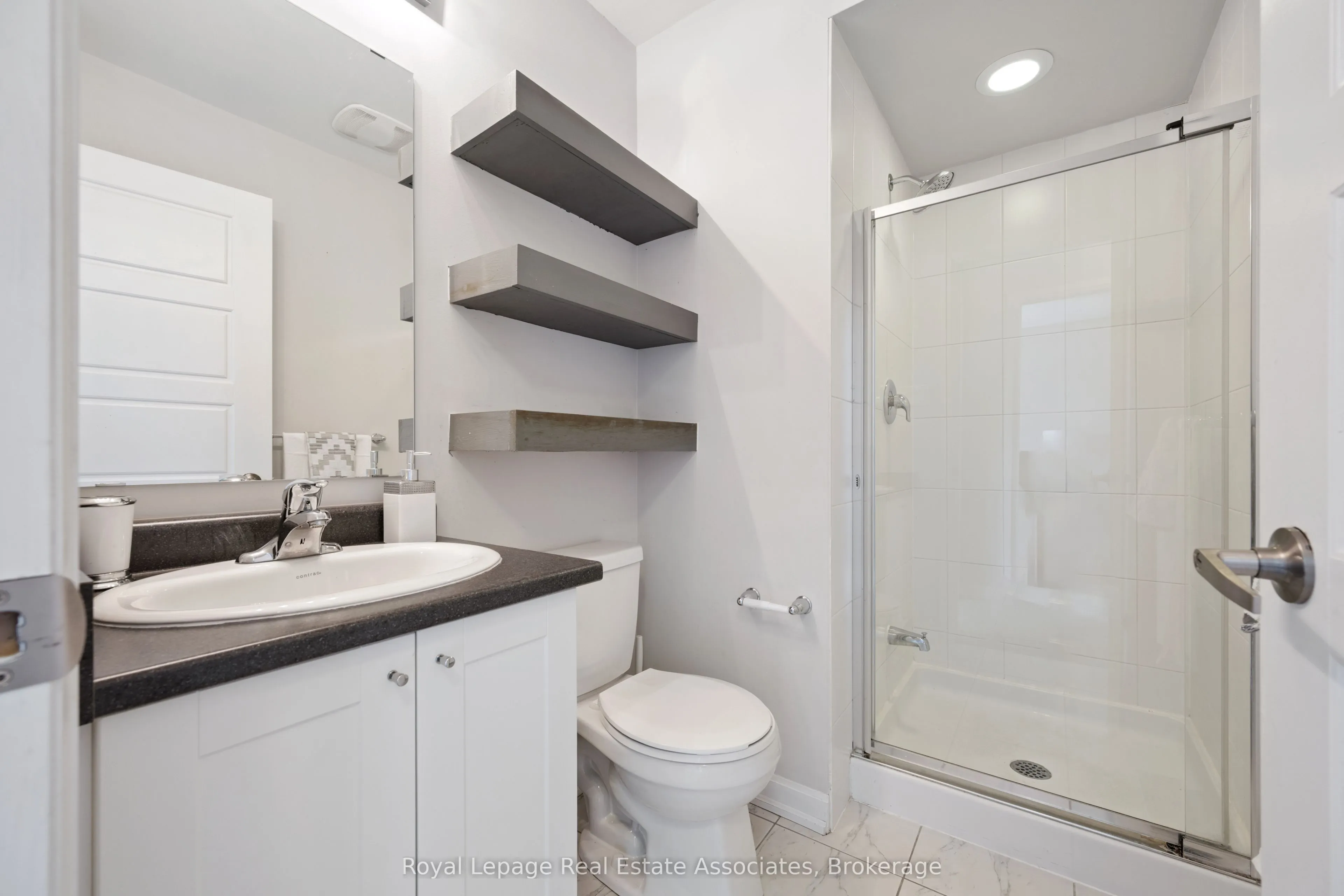 165 Hampshire Way, #71