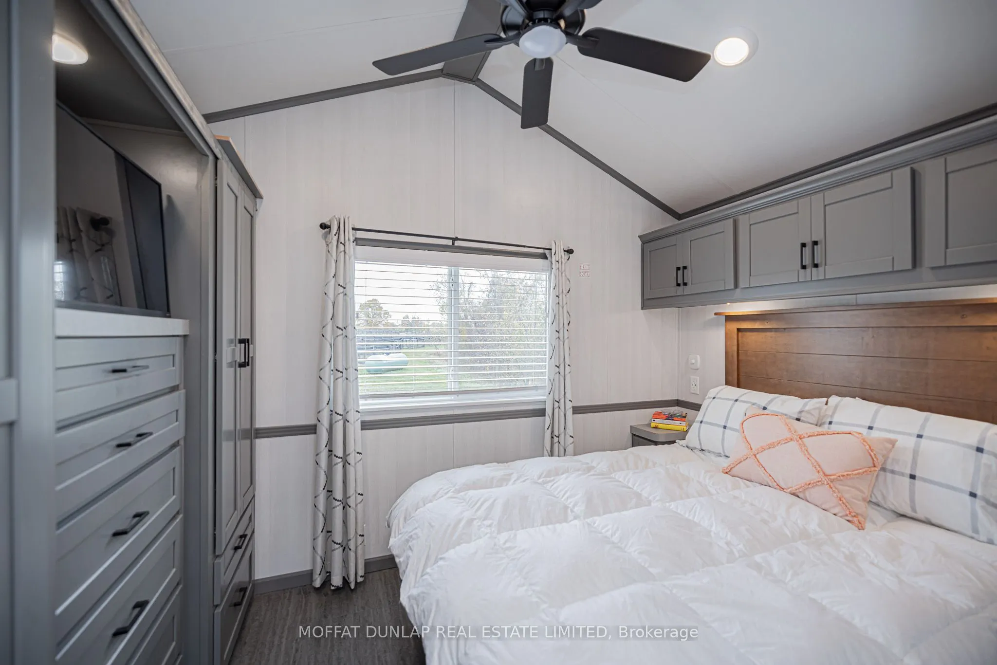 18095 Horseshoe Hill Road