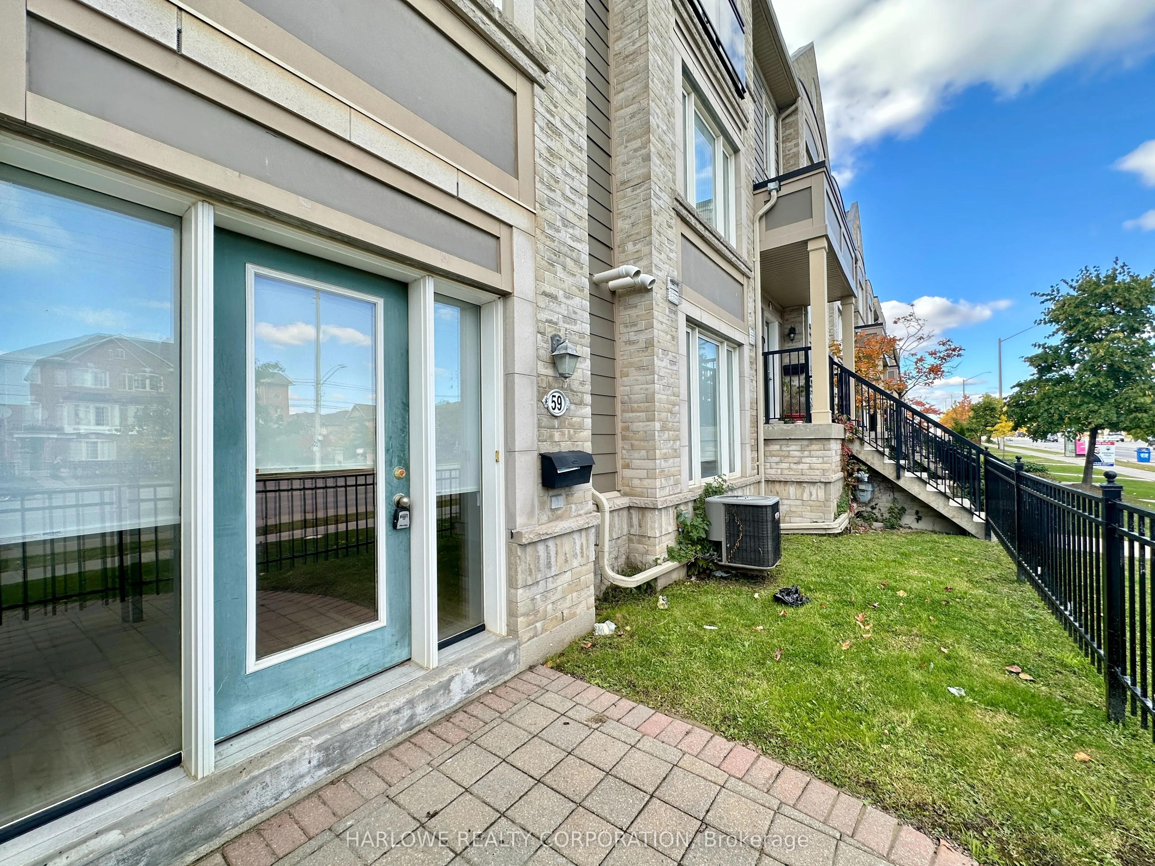 60 Fairwood Circle, #59