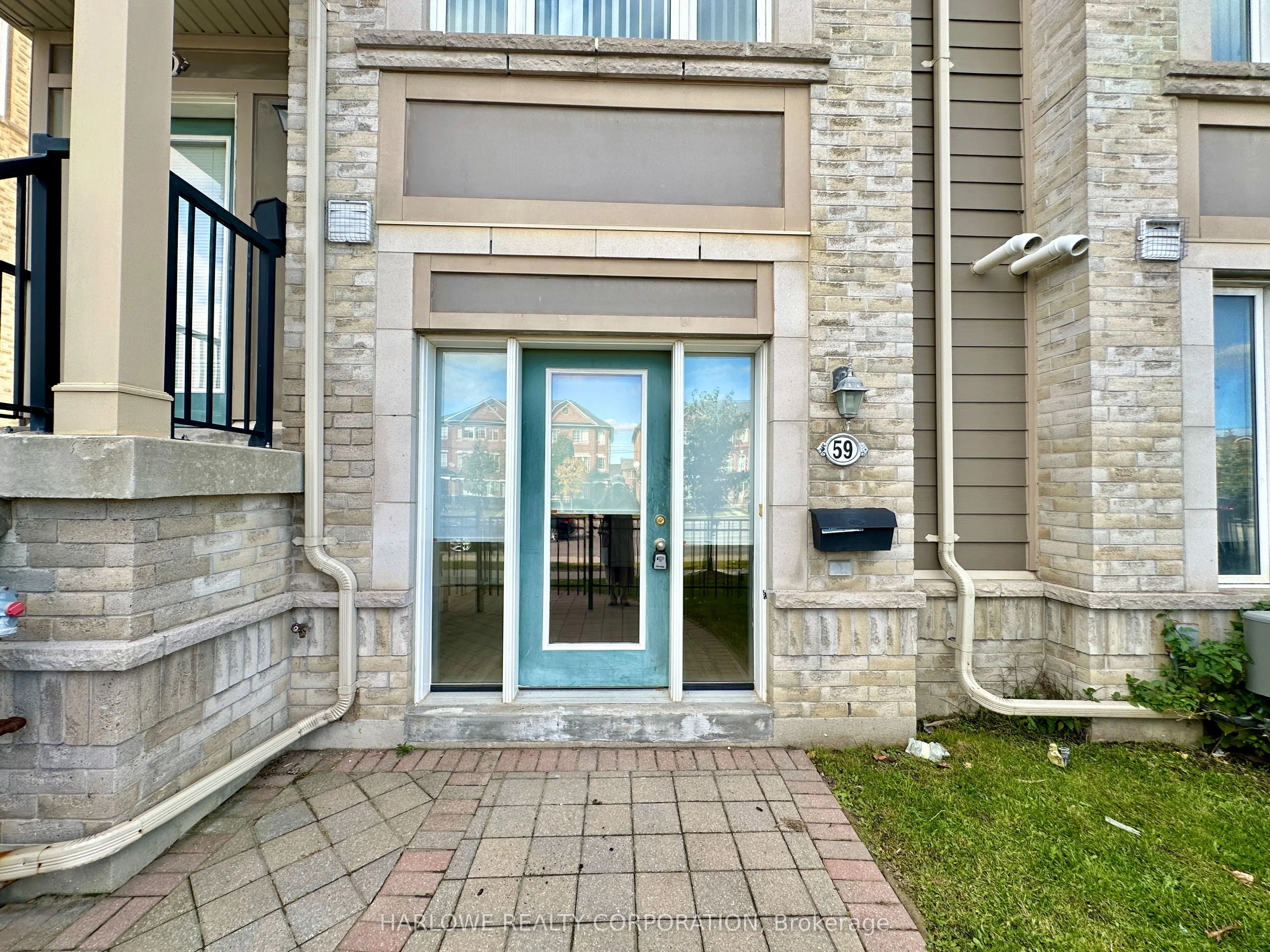 60 Fairwood Circle, #59