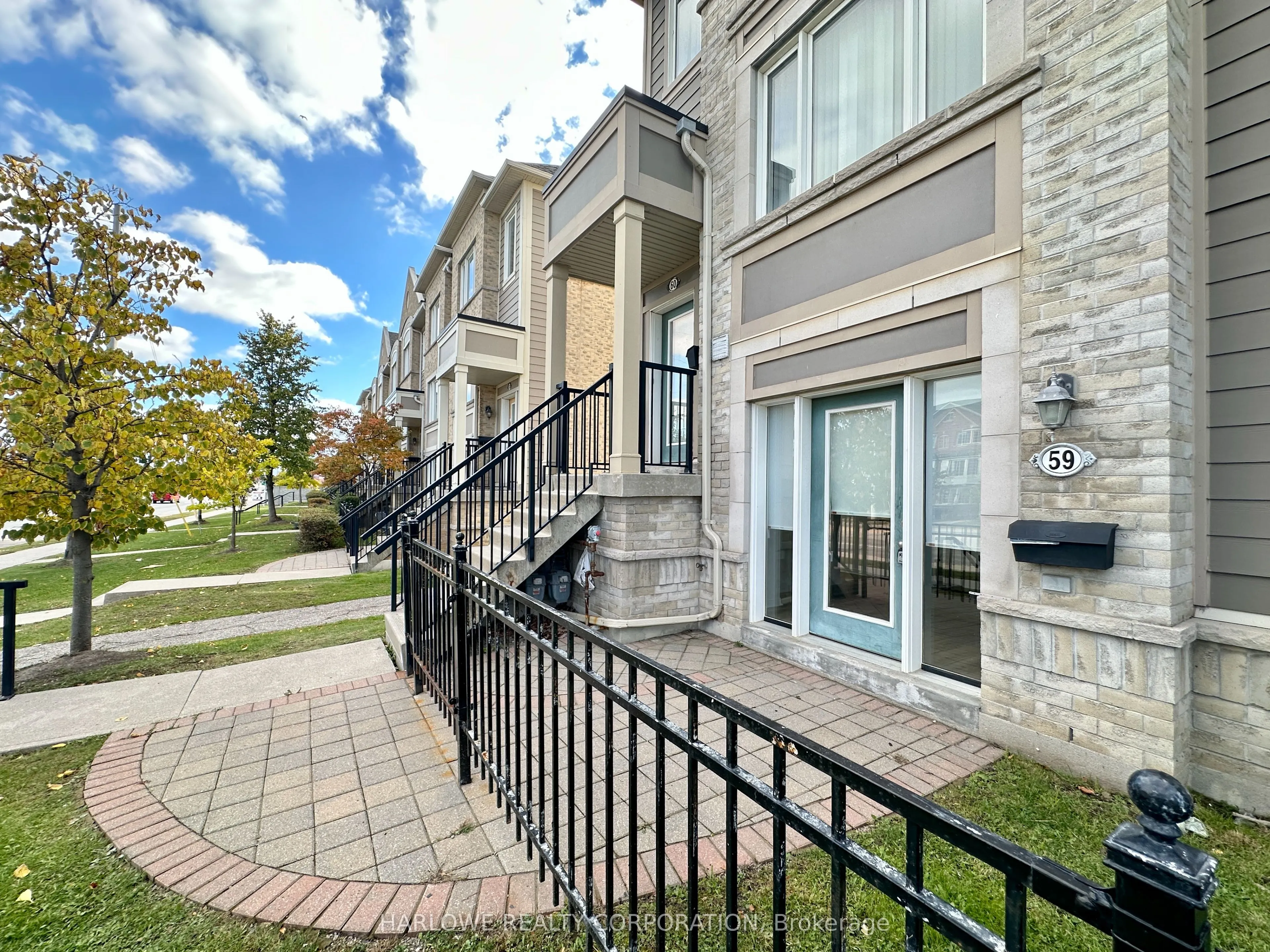 60 Fairwood Circle, #59