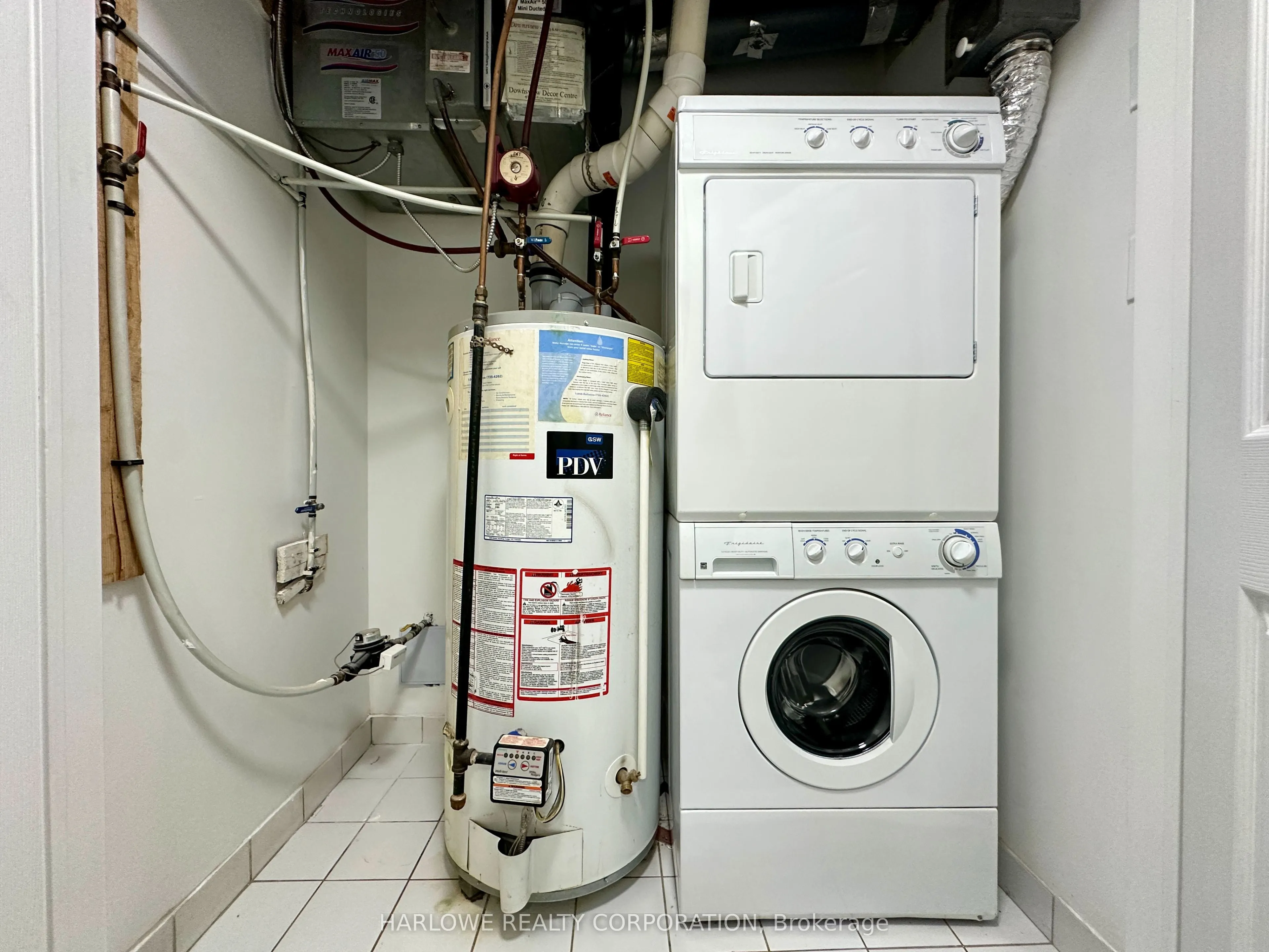 60 Fairwood Circle, #59