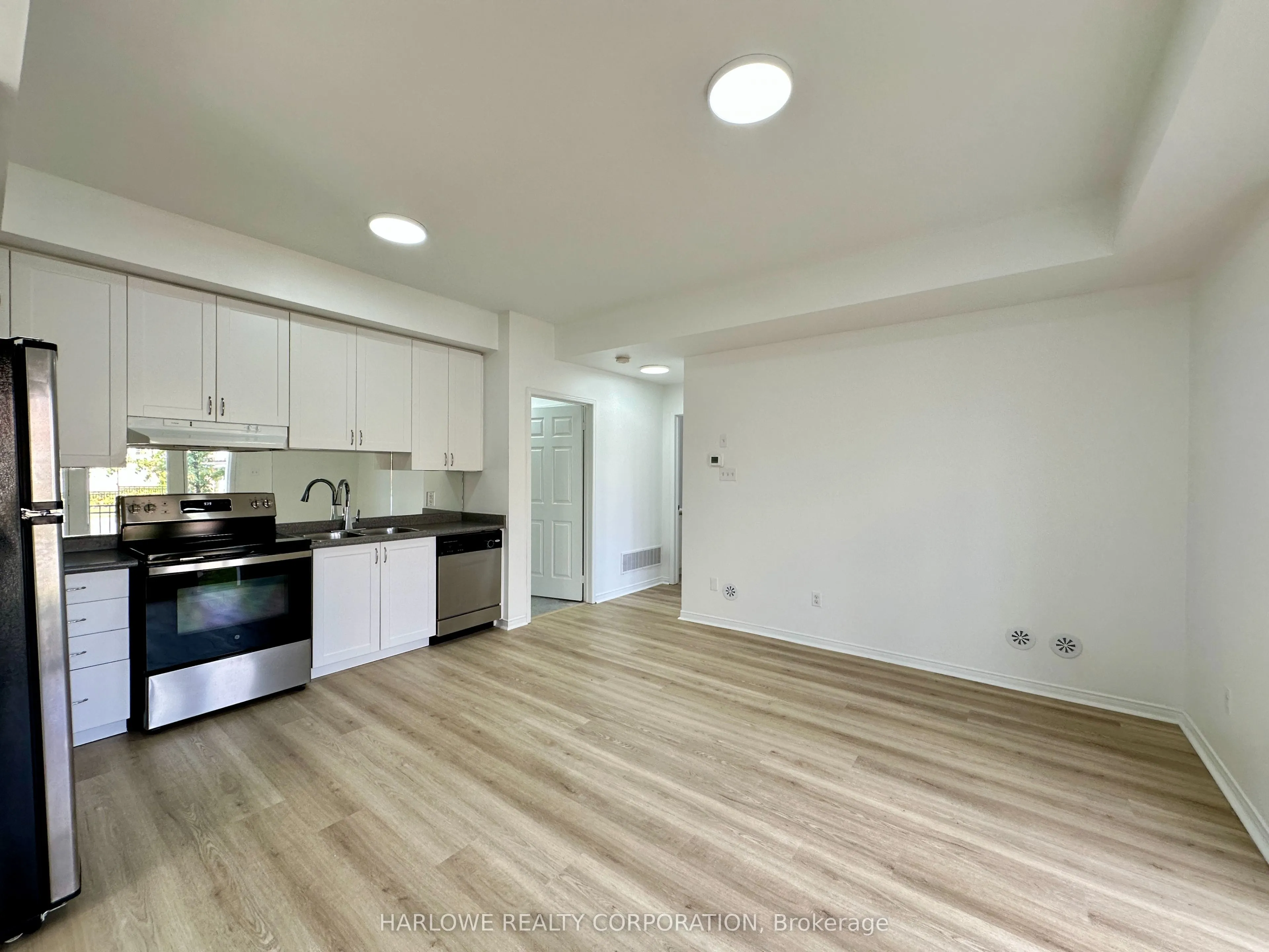 60 Fairwood Circle, #59