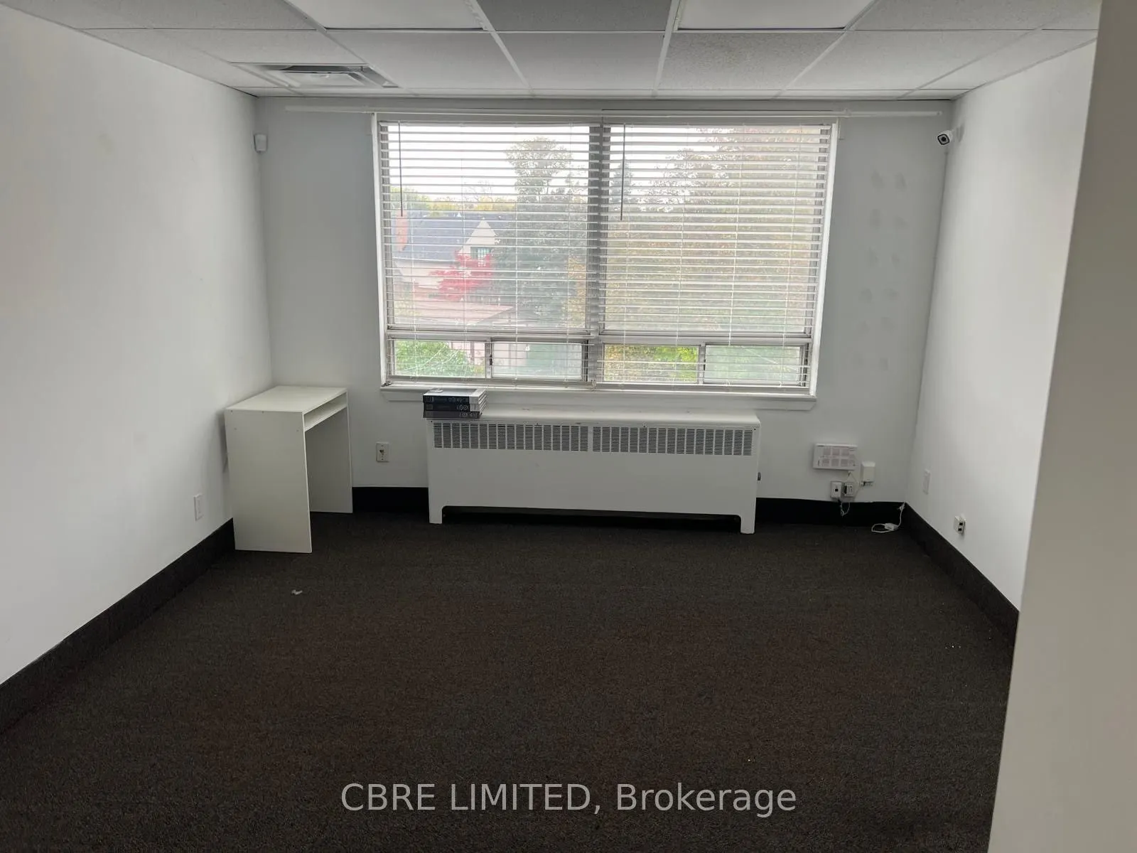 5140* Dundas Street W