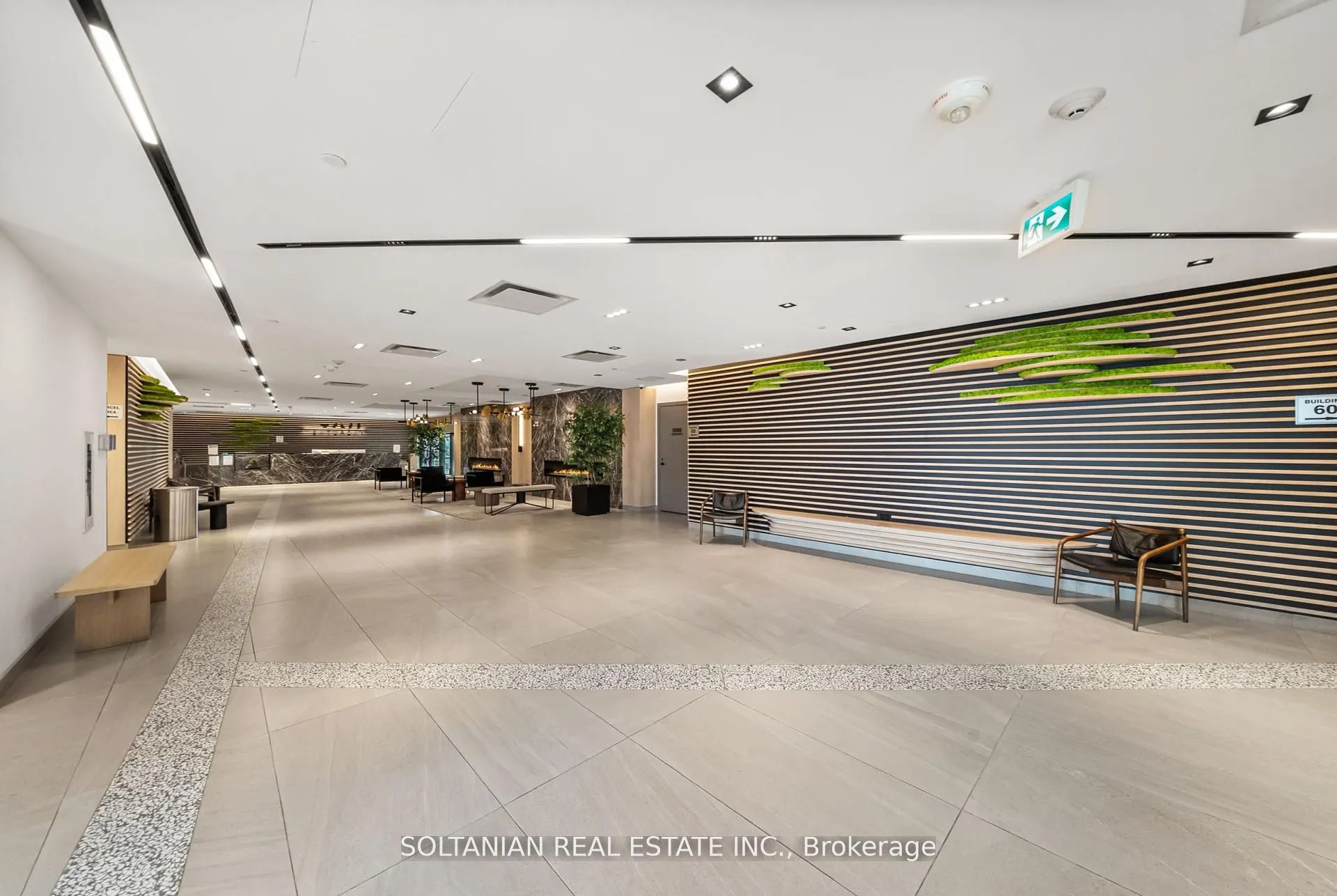 50 George Butchart Drive, #810