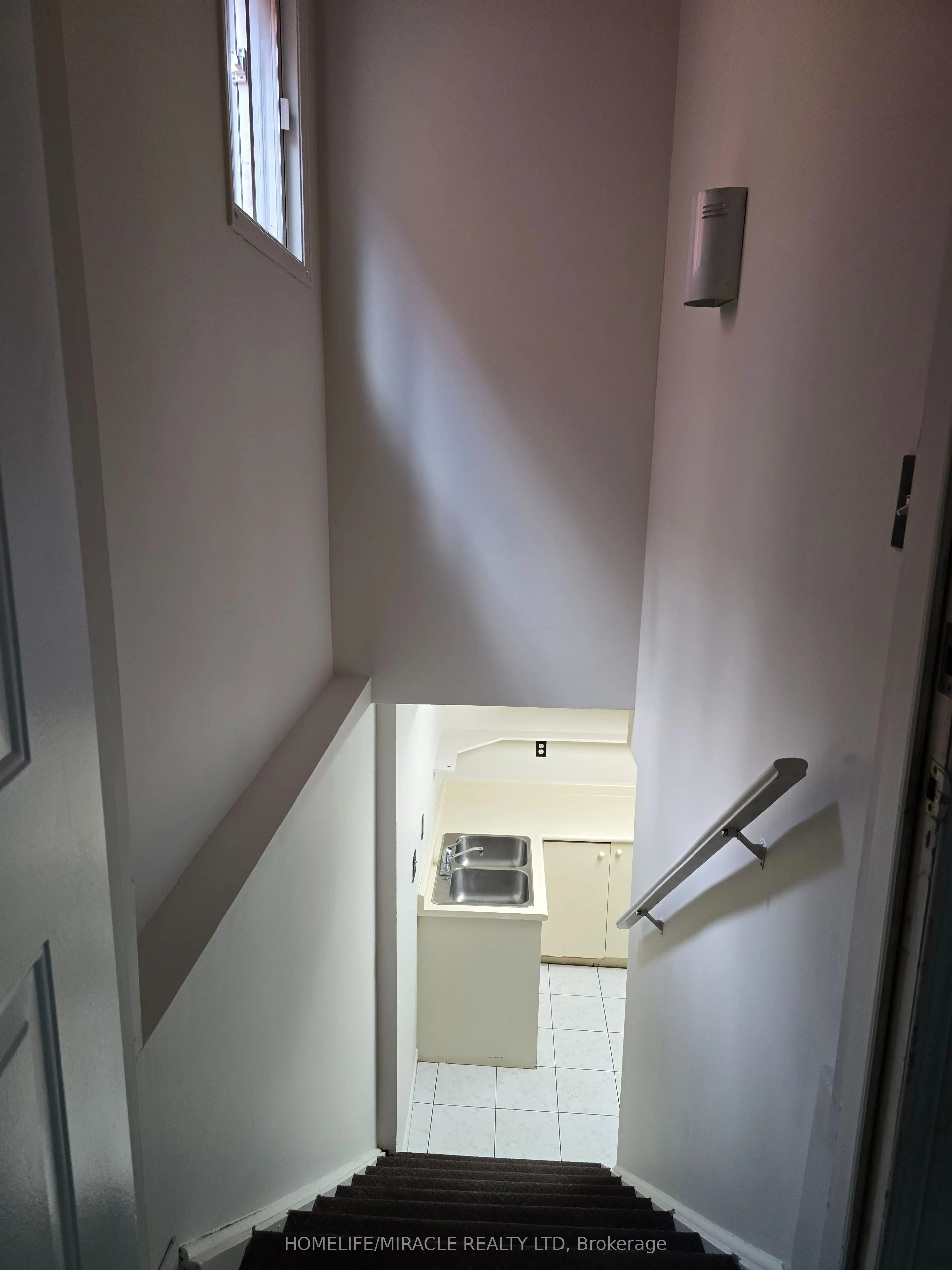 1128 Swinbourne Drive, #BSMT