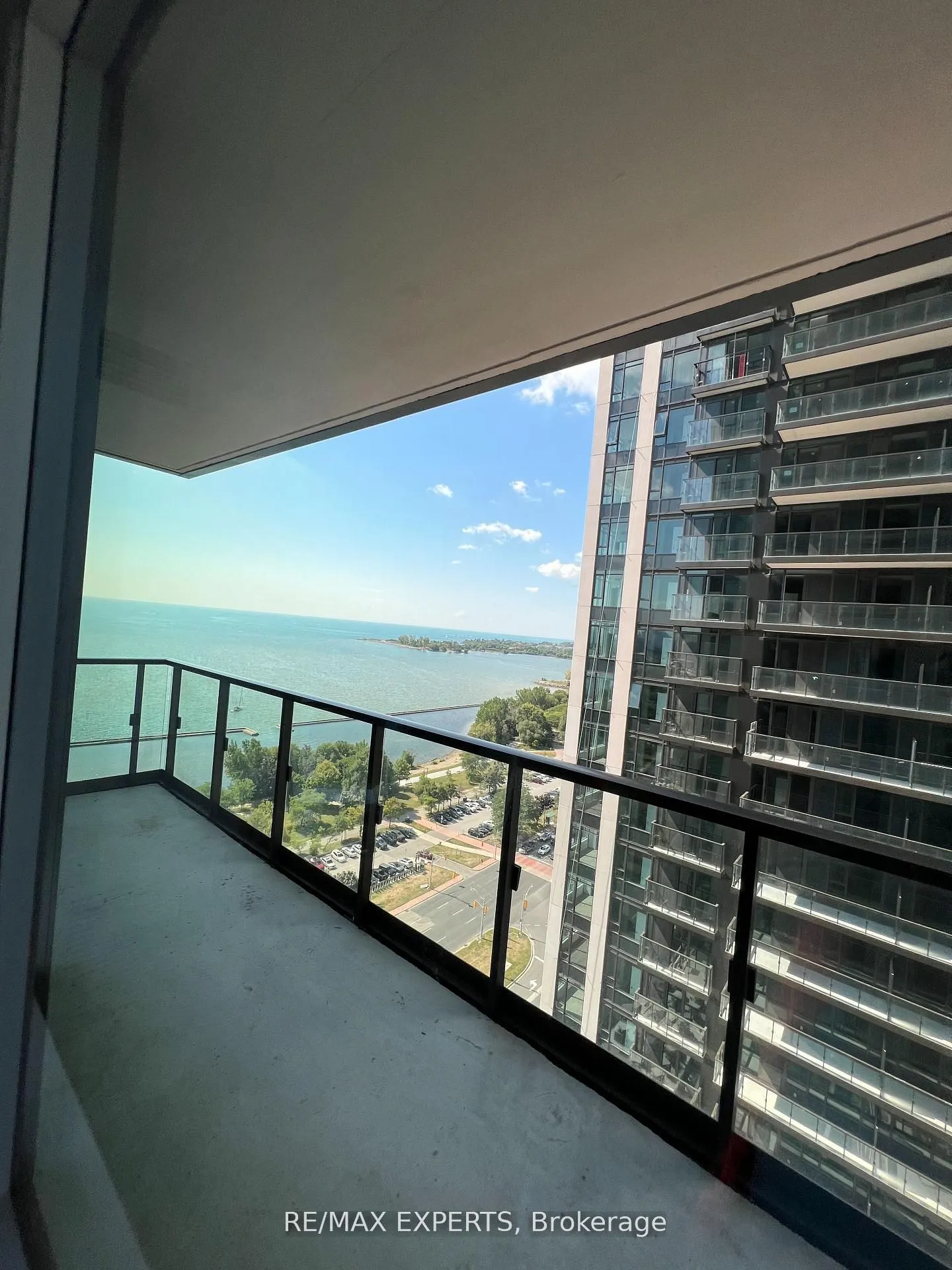 1926 Lake Shore Boulevard W, #2211