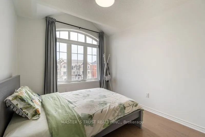 1369 William Halton Parkway