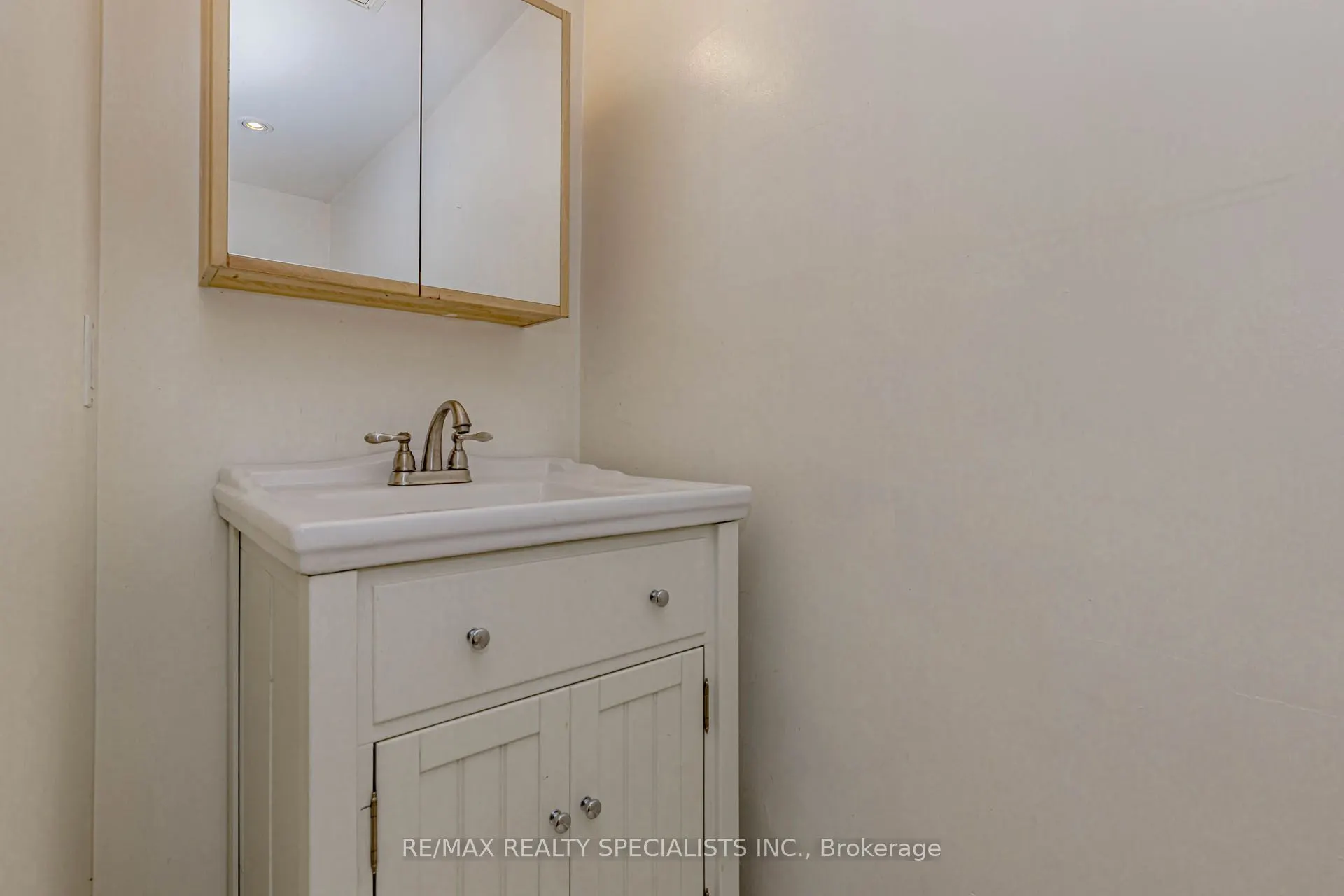 757 Meadow Wood Road