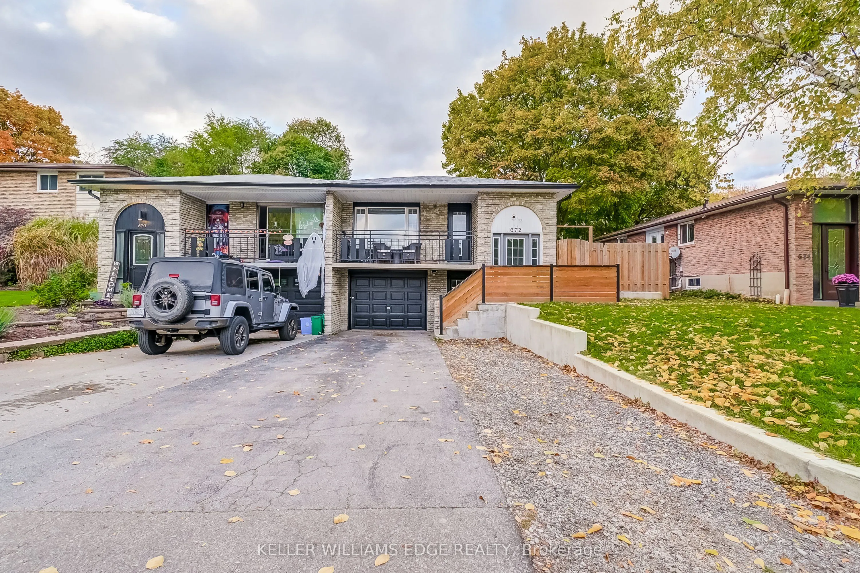 672 Castleguard Crescent, #2