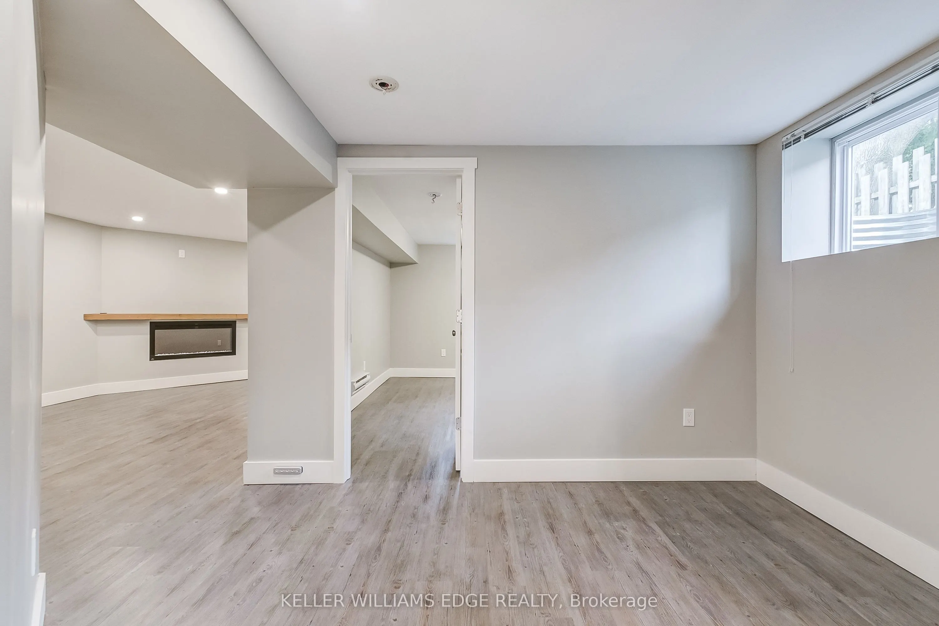 672 Castleguard Crescent, #2