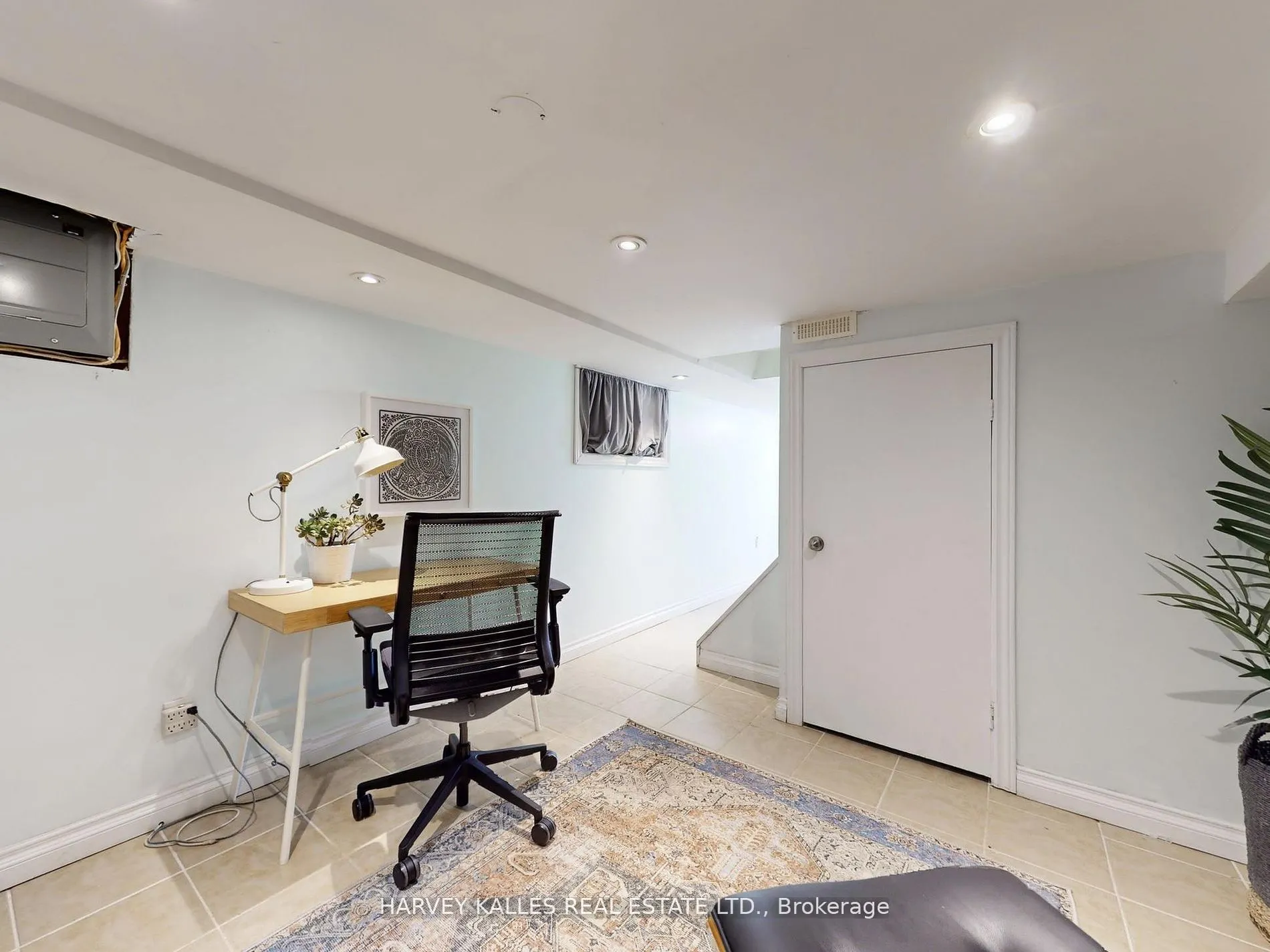 211 Rosemount Avenue