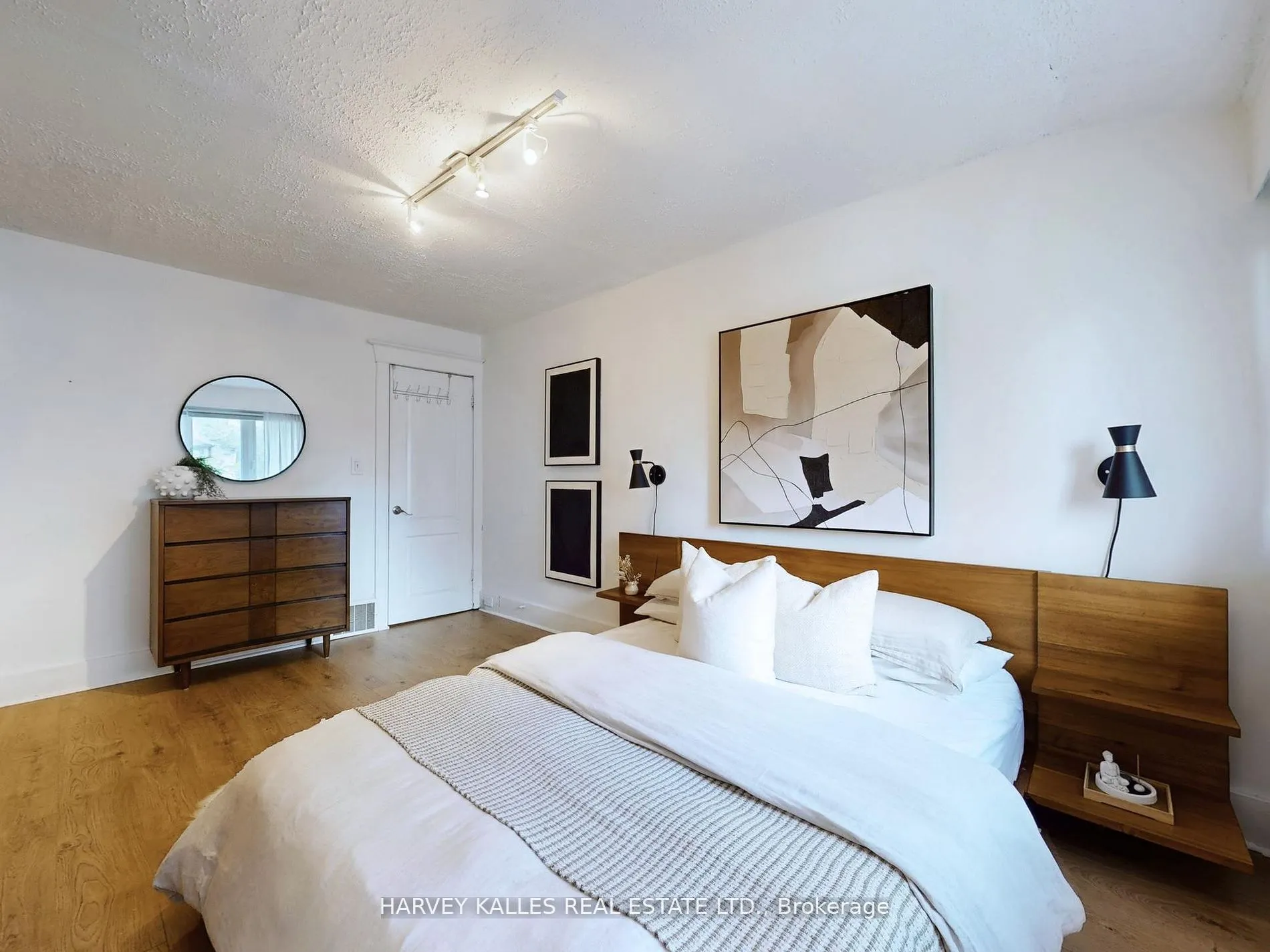 211 Rosemount Avenue