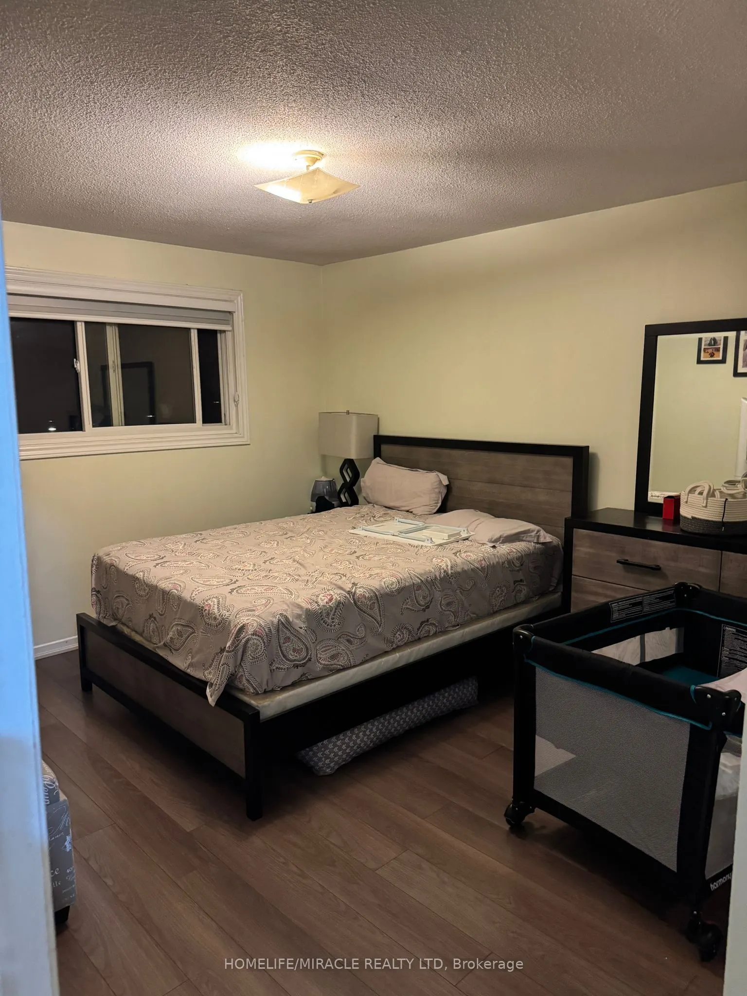 110 Burbank Crescent