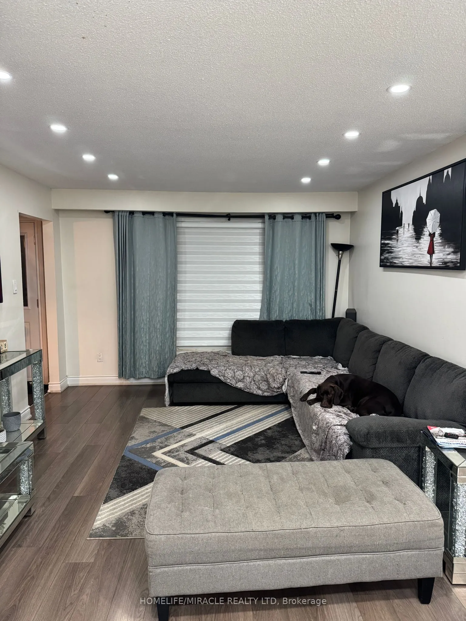 110 Burbank Crescent