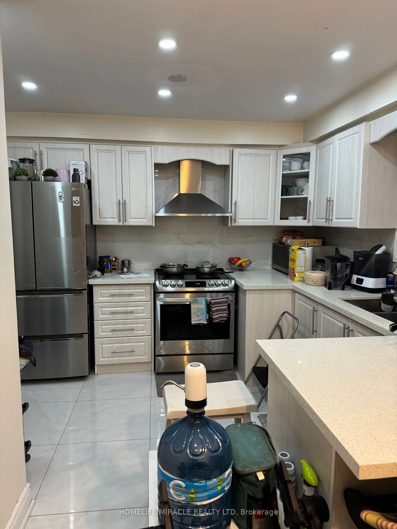 110 Burbank Crescent