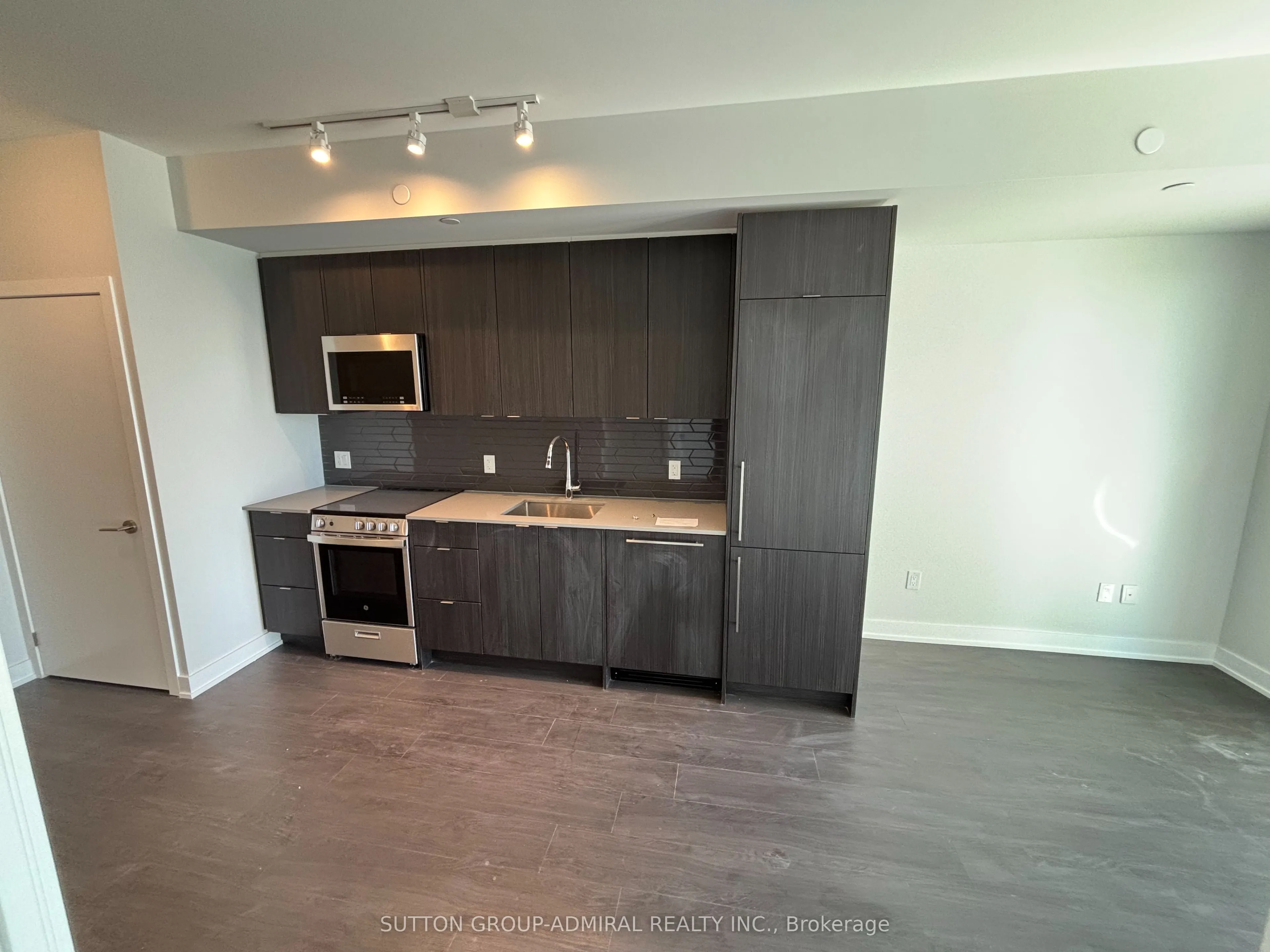 4130 Parkside Village Drive, #2807