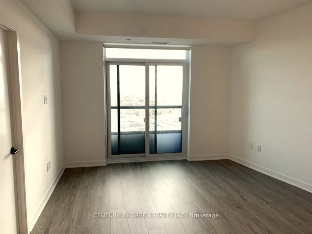 2495 Eglinton Avenue W, #2013