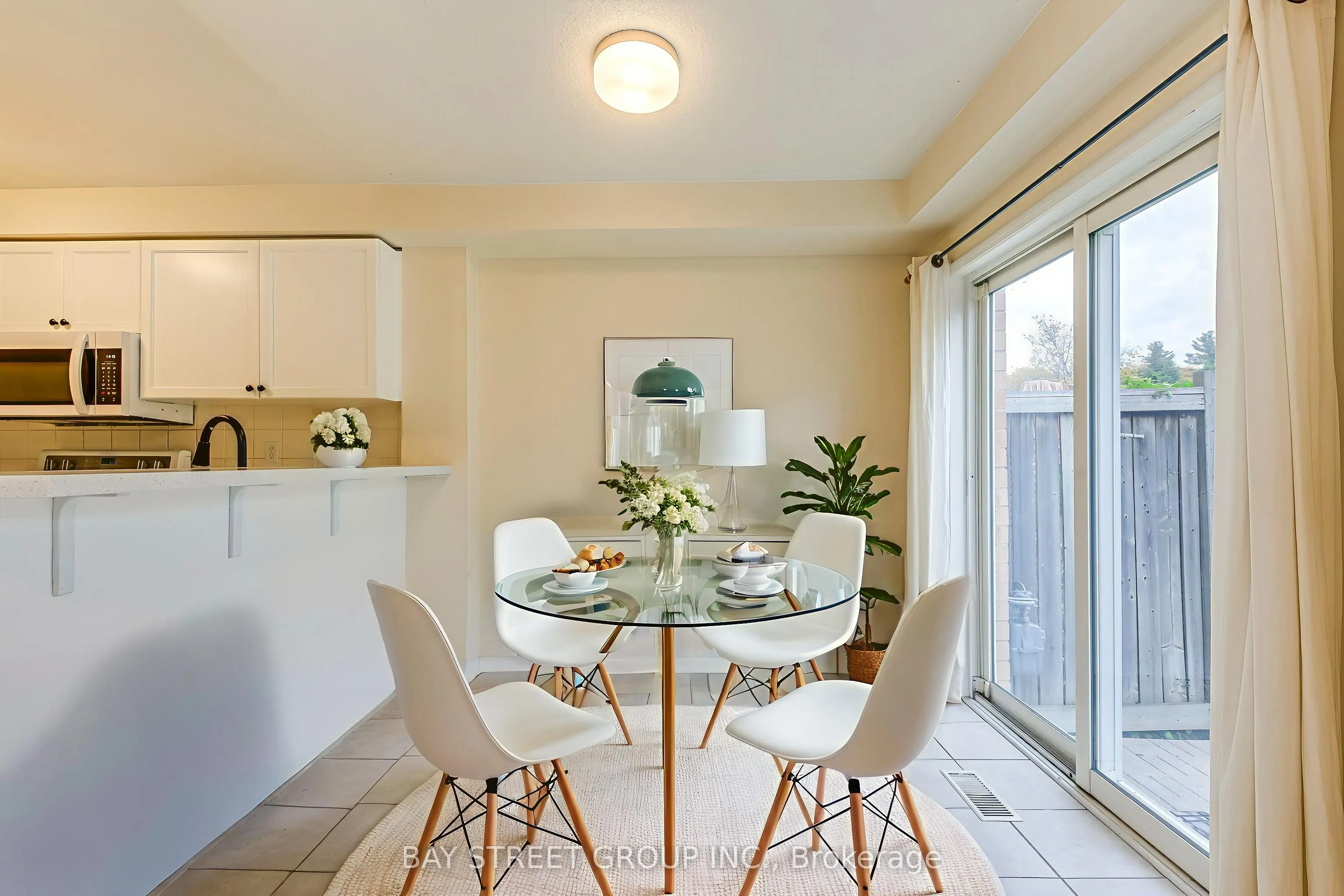 5260 Mcfarren Boulevard, #102