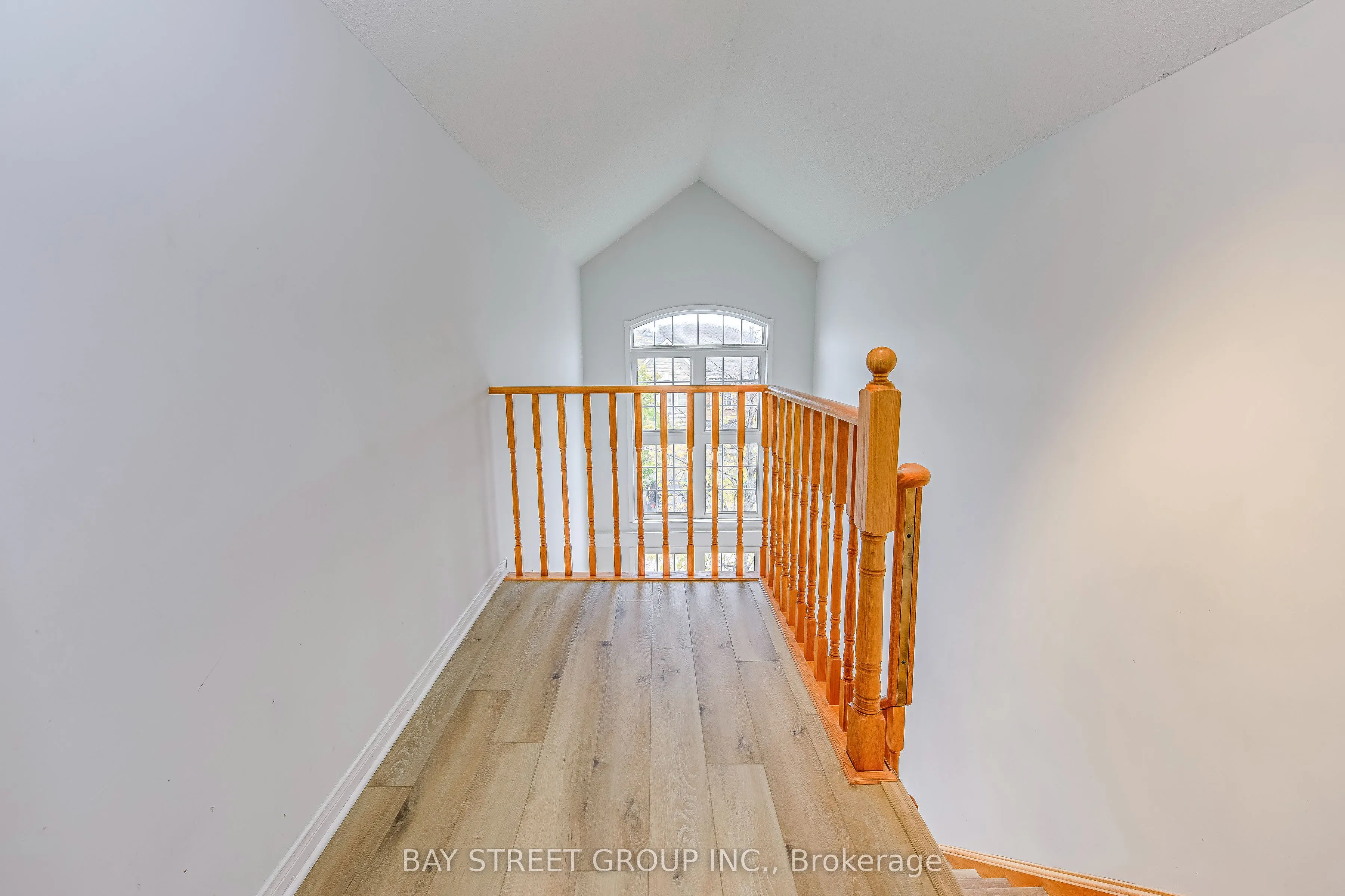 5260 Mcfarren Boulevard, #102