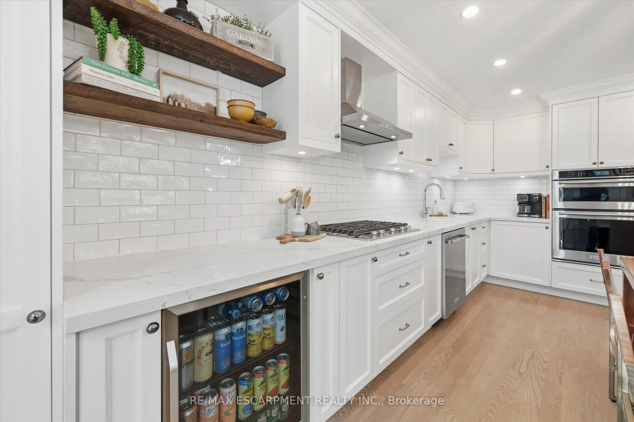 2110 Headon Road, #6