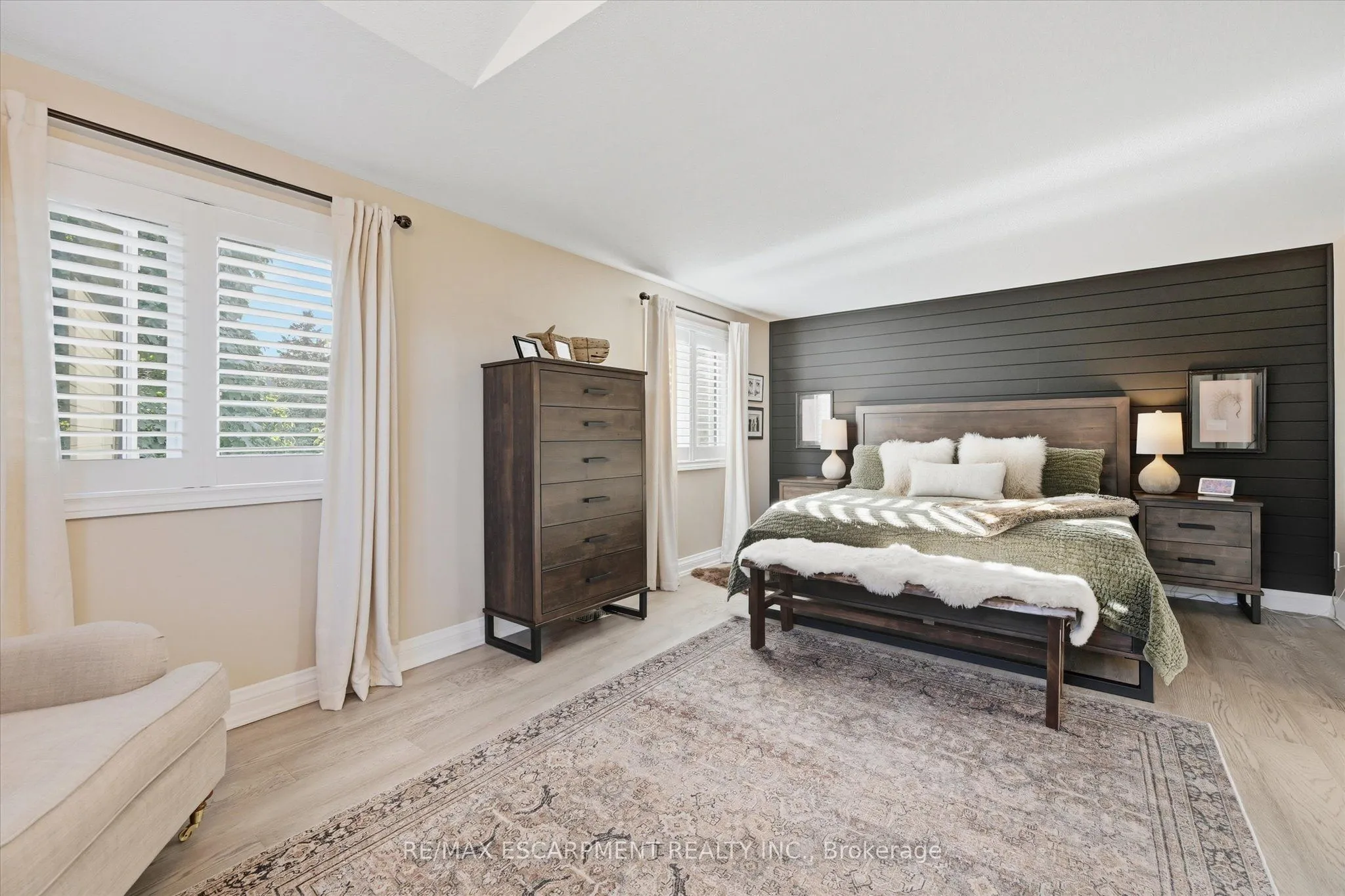 2110 Headon Road, #6