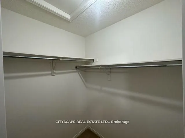 7565 Black Walnut Trail