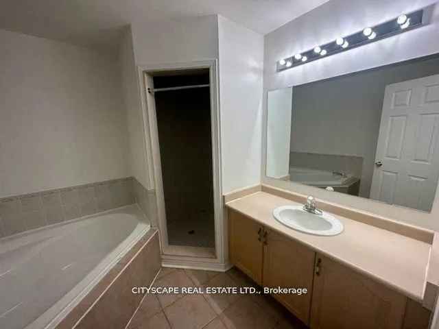 7565 Black Walnut Trail