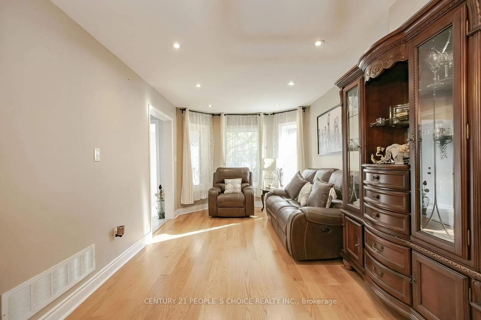 75 Letty Avenue, #Upper