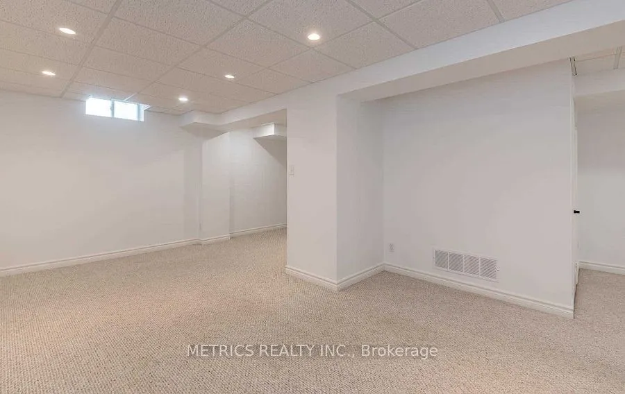 55 Frank Johnston Road