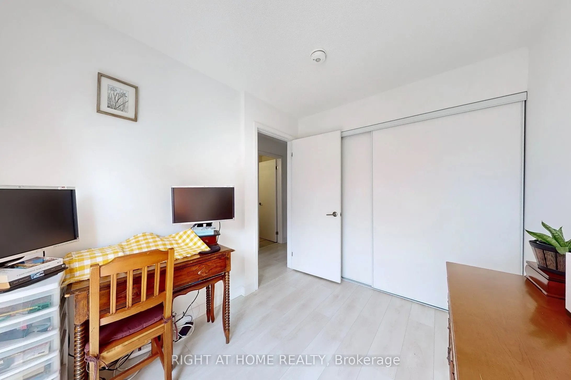 1121 Cooke Boulevard, #85