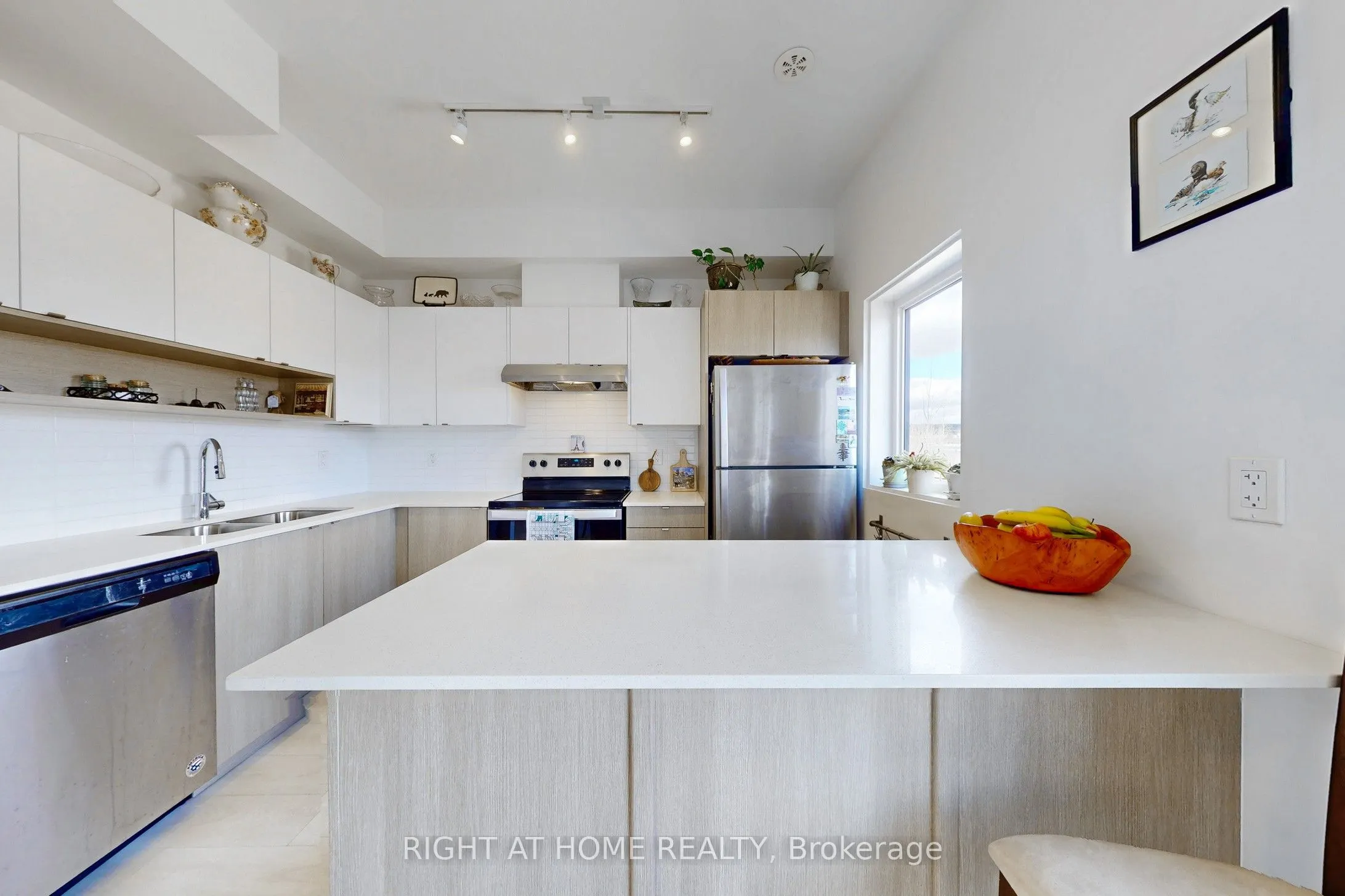 1121 Cooke Boulevard, #85