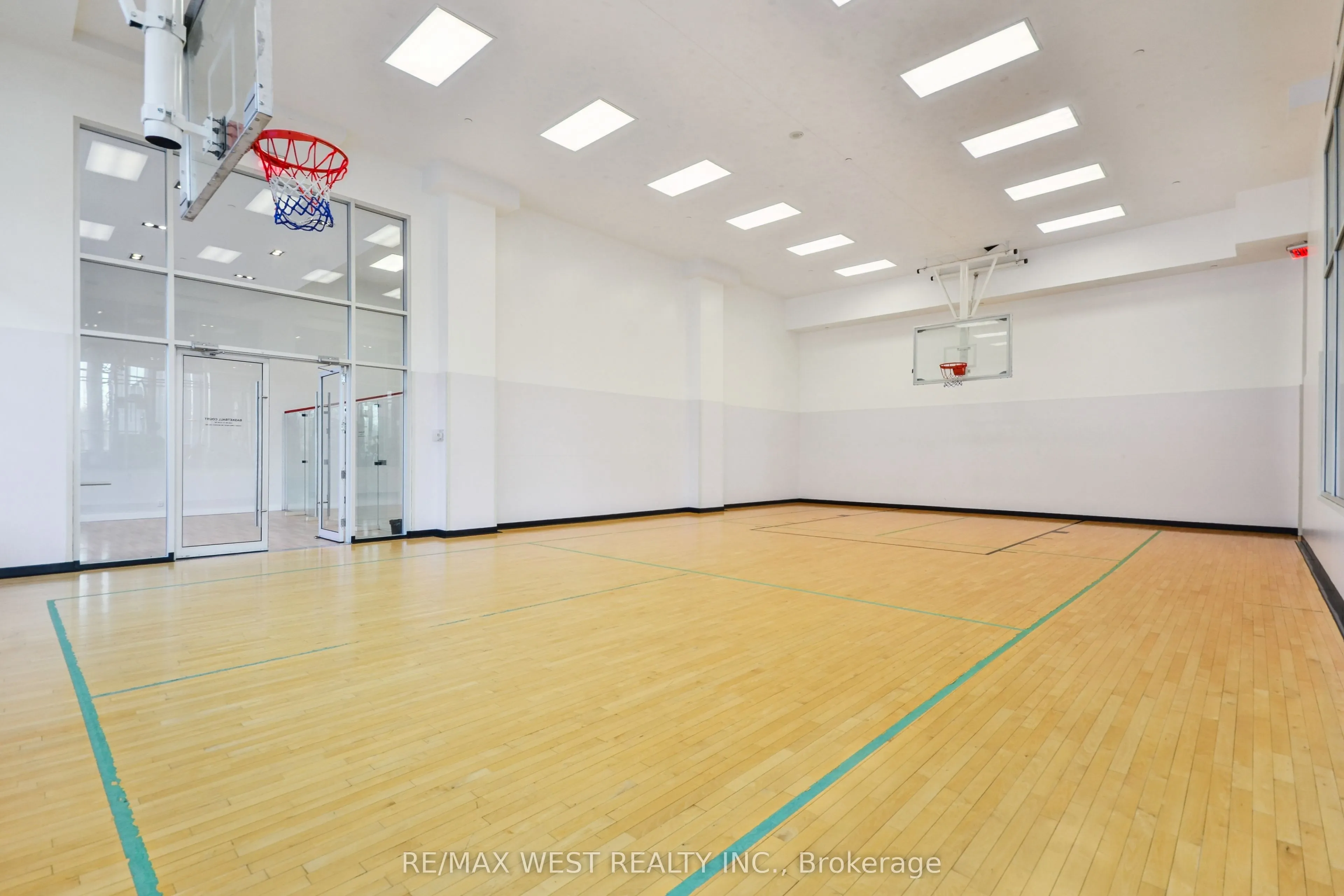 88 Park Lawn Road, #2906