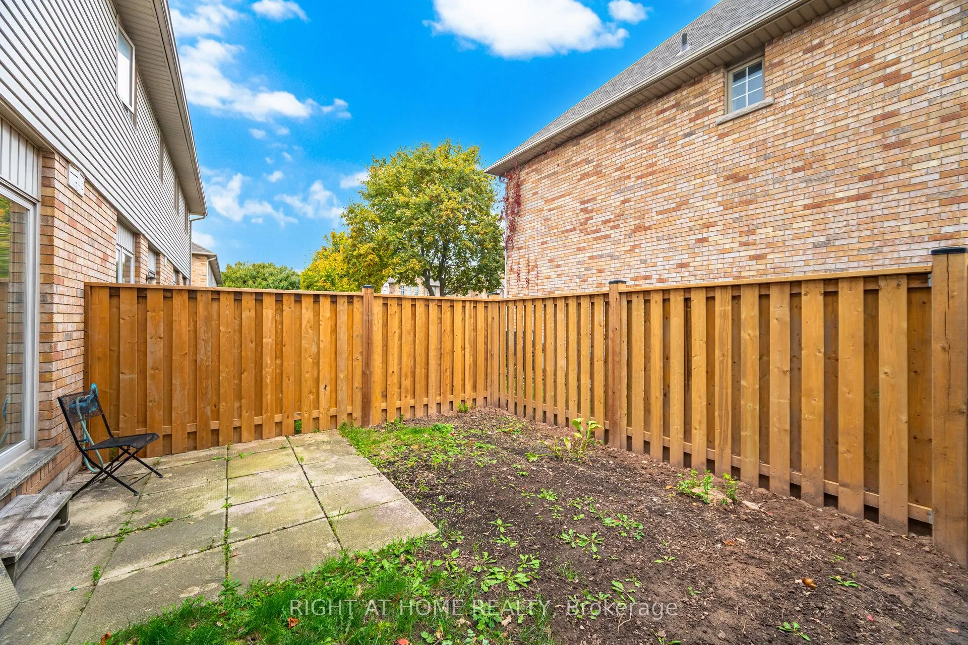 1283 Blanshard Drive, #2