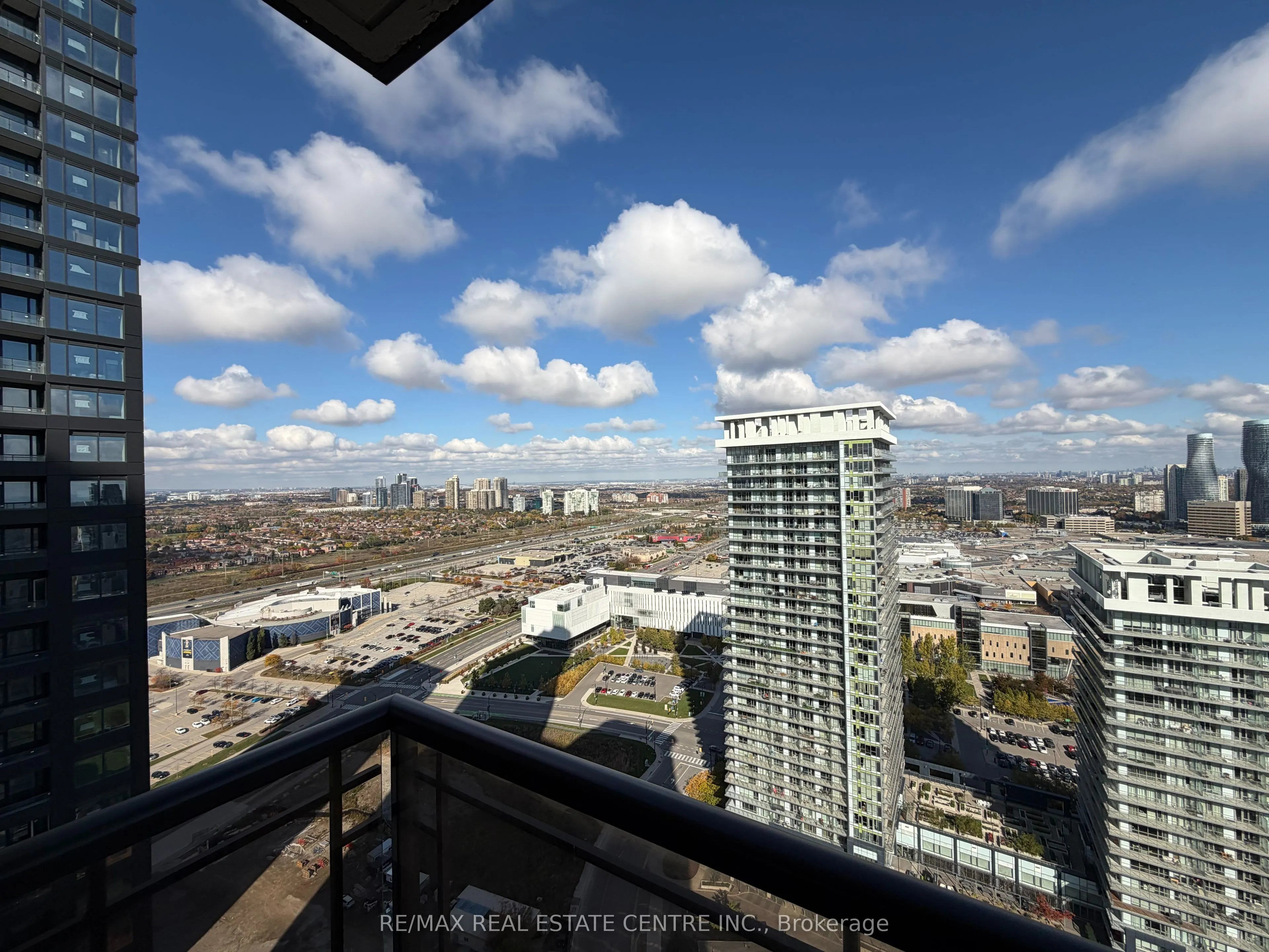 385 Prince Of Wales Drive, #3003