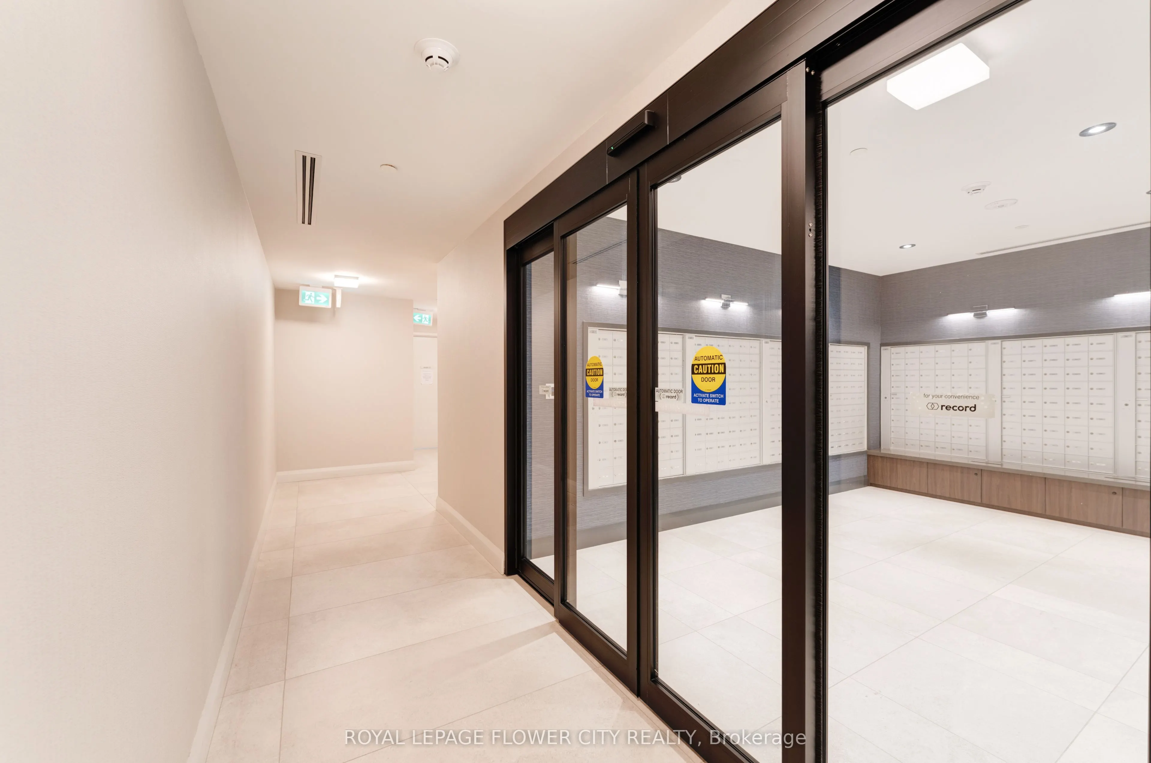 38 Annie Craig Drive, #PH404