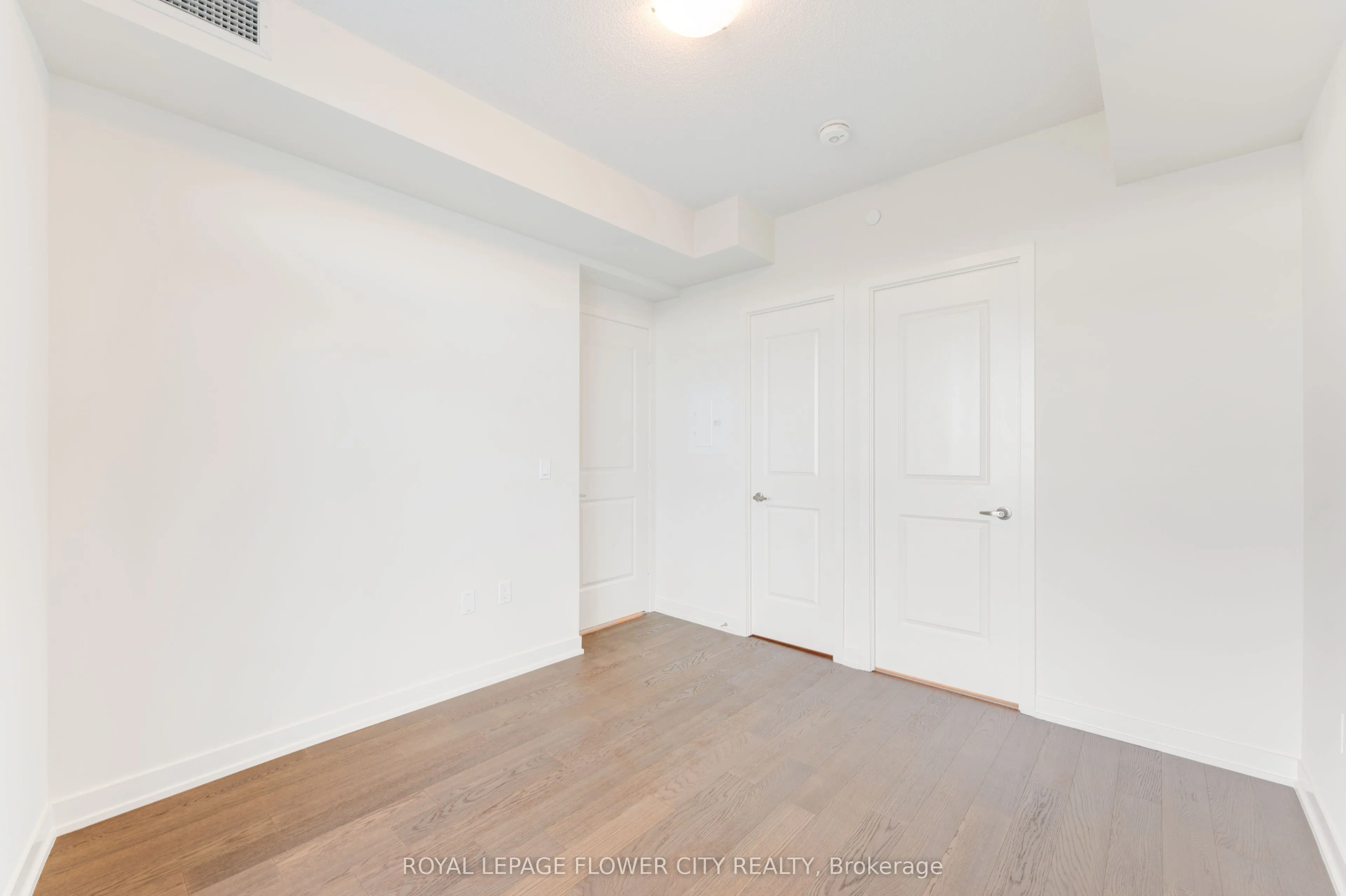 38 Annie Craig Drive, #PH404