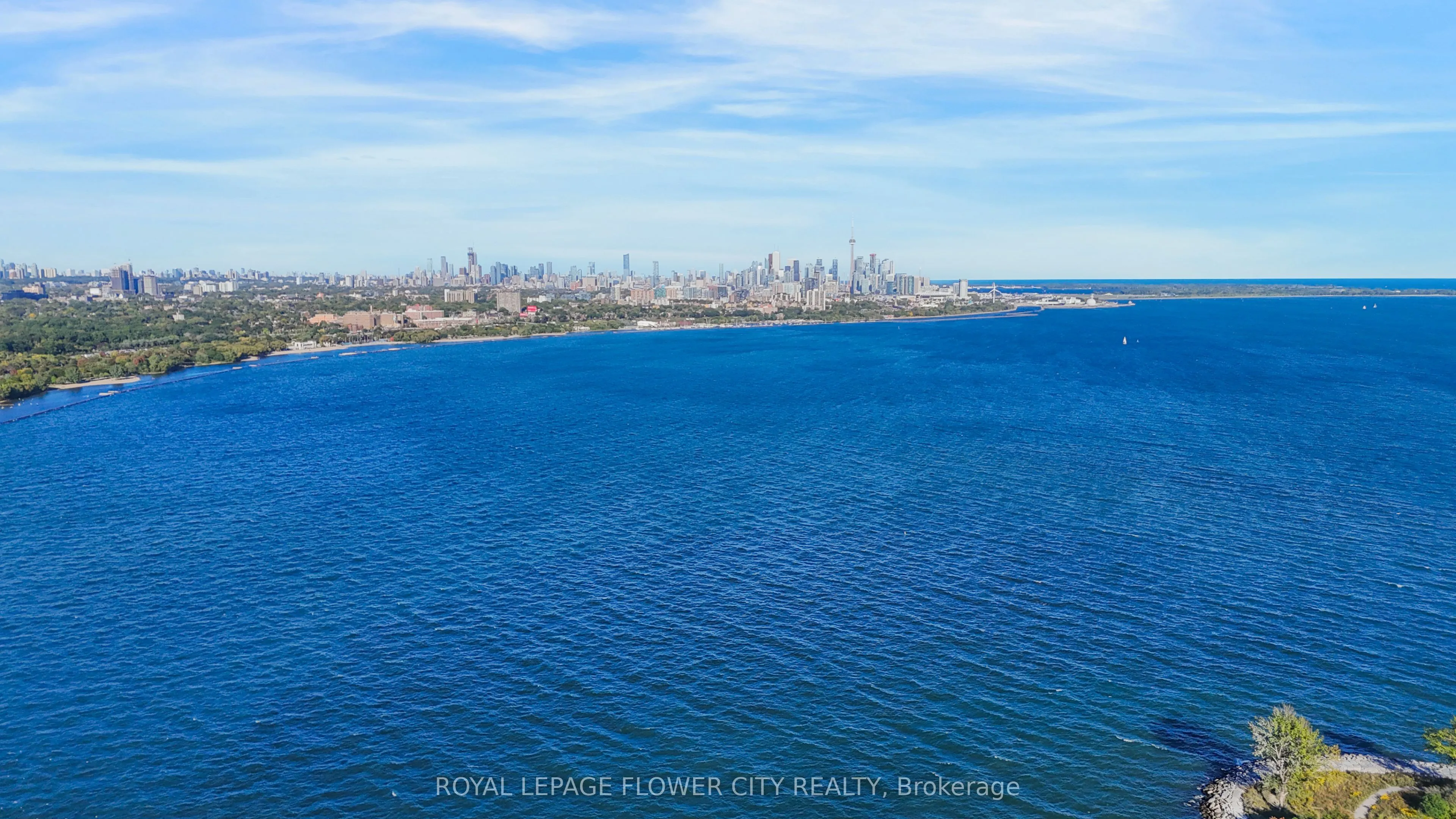 38 Annie Craig Drive, #PH404