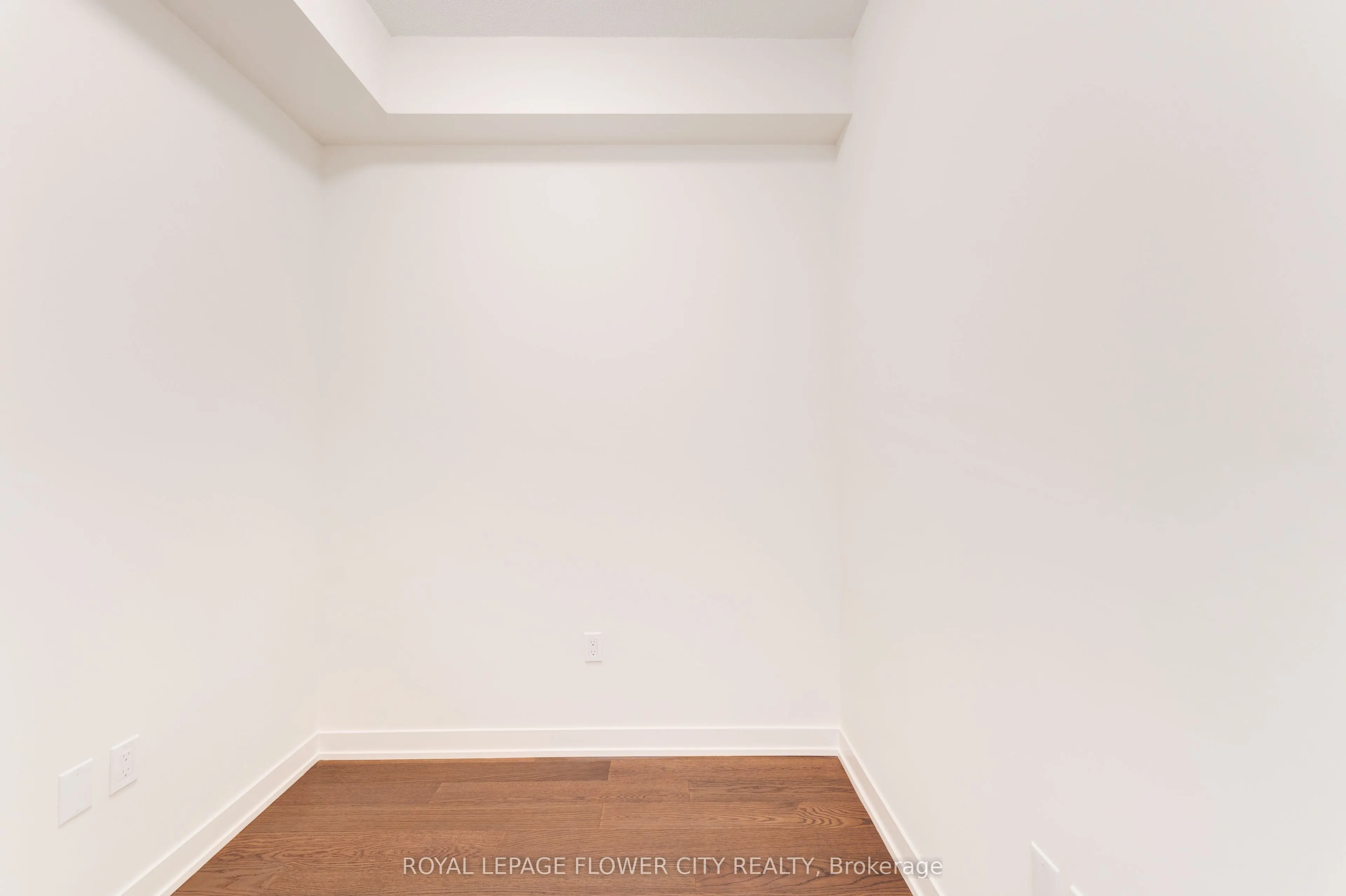 38 Annie Craig Drive, #PH404