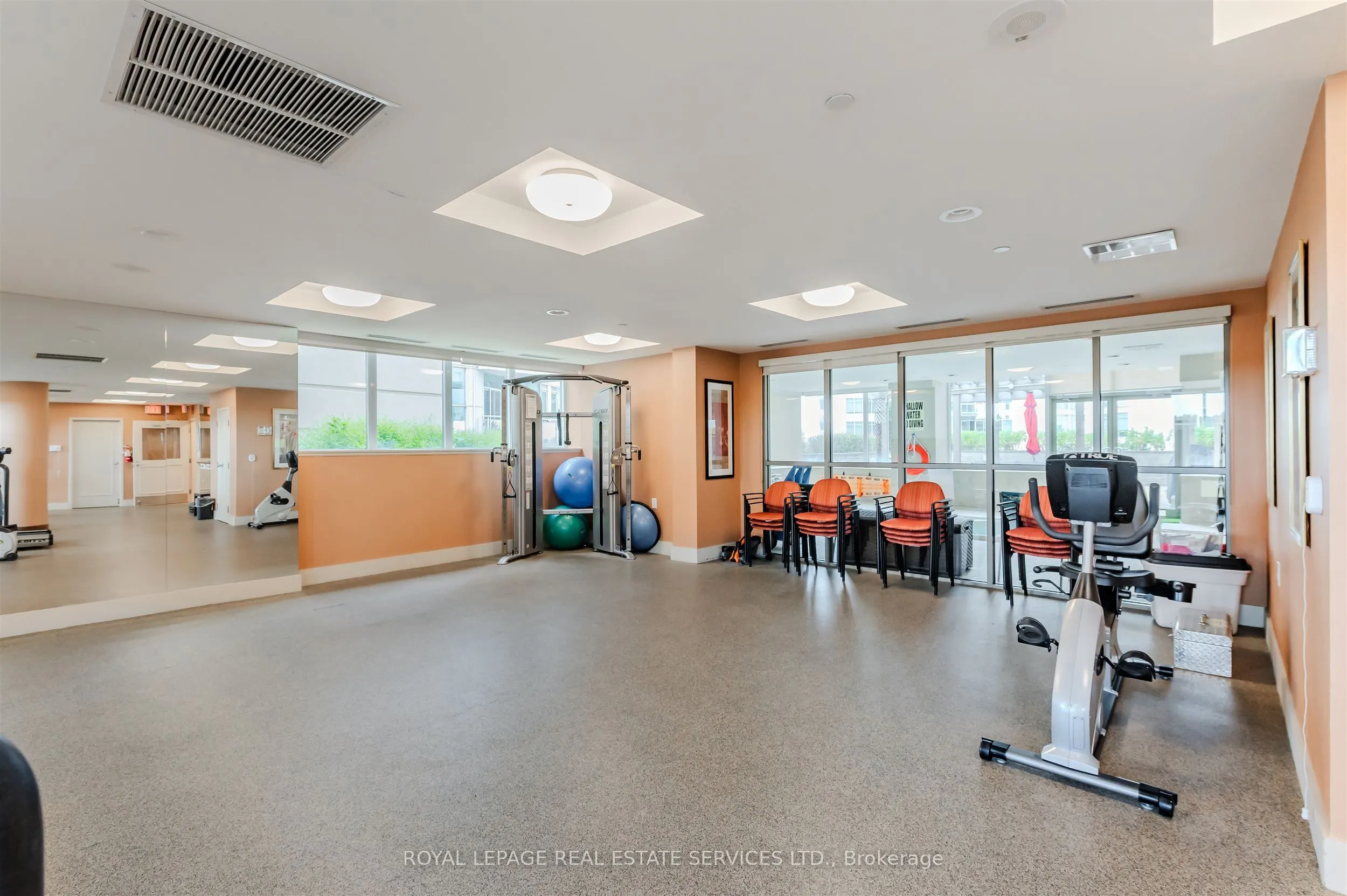 3 Marine Parade Drive, #1109