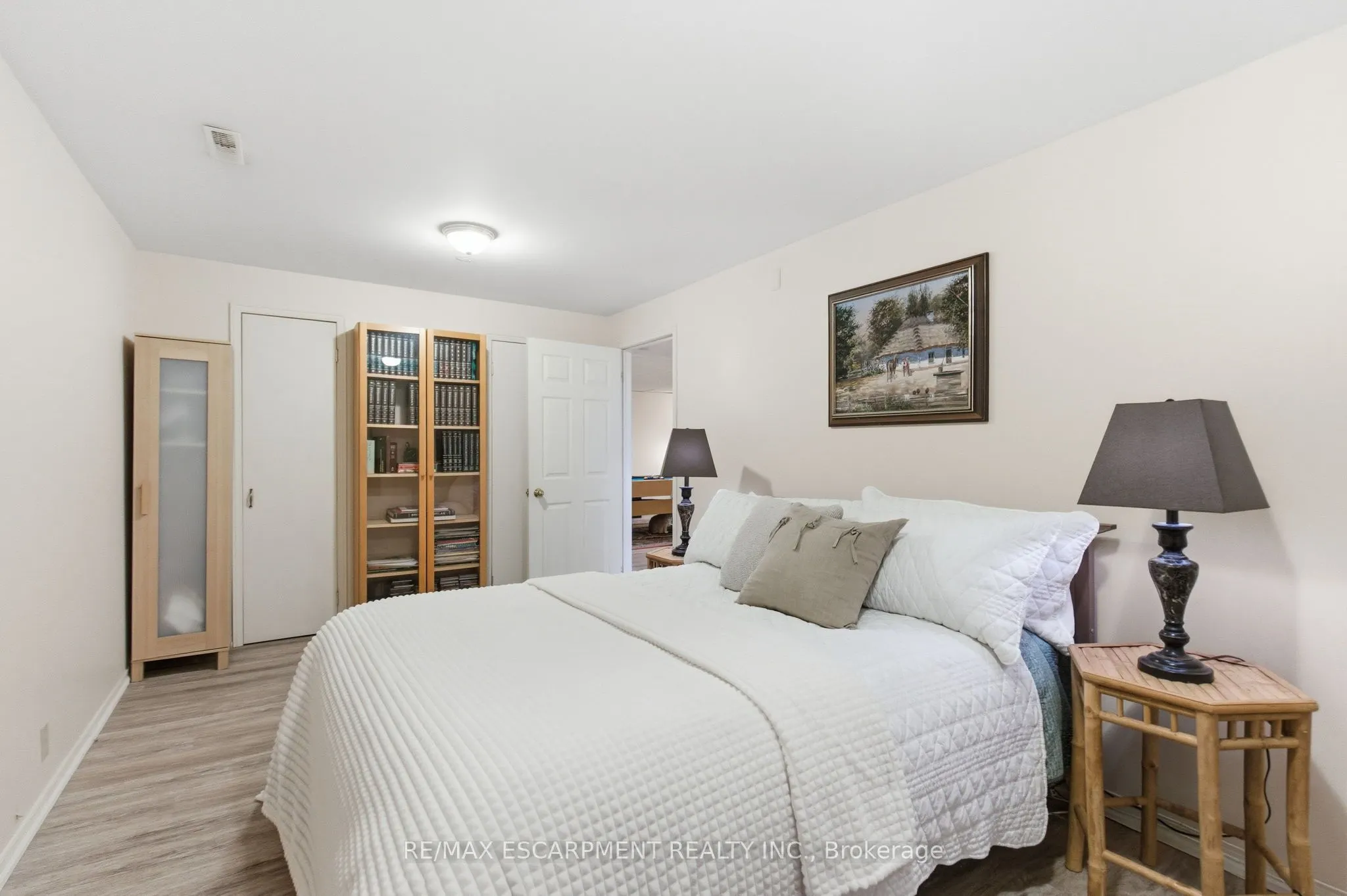 5255 LAKESHORE Road, #48