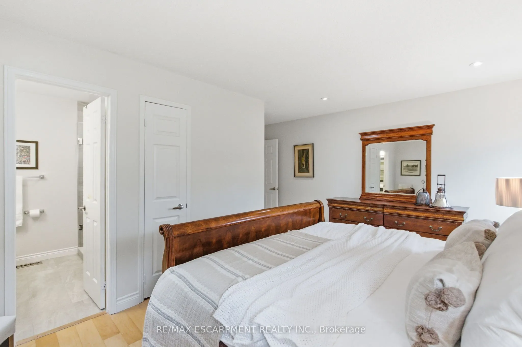 5255 LAKESHORE Road, #48